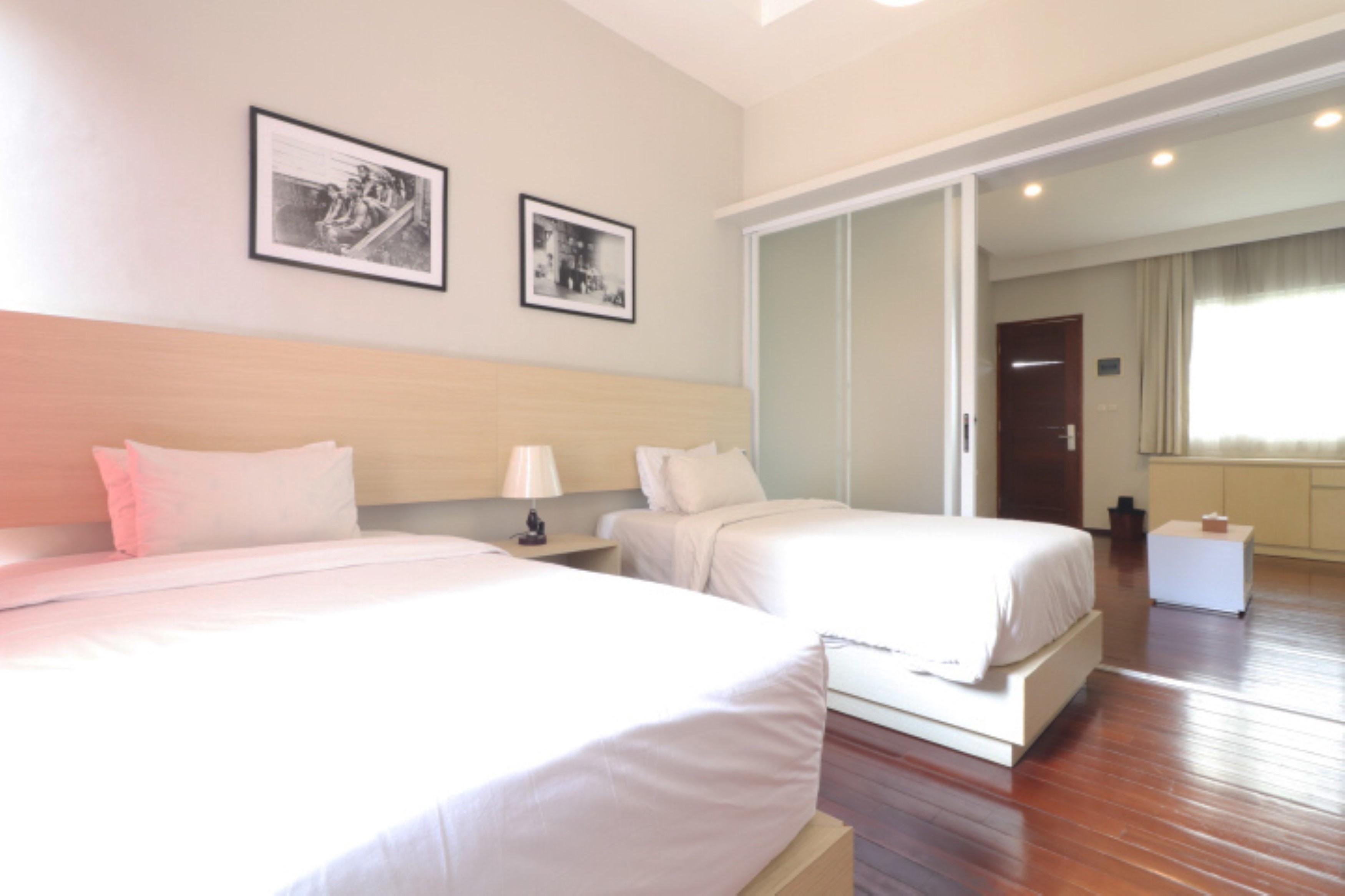 Guest house Pejaten Valley 4*