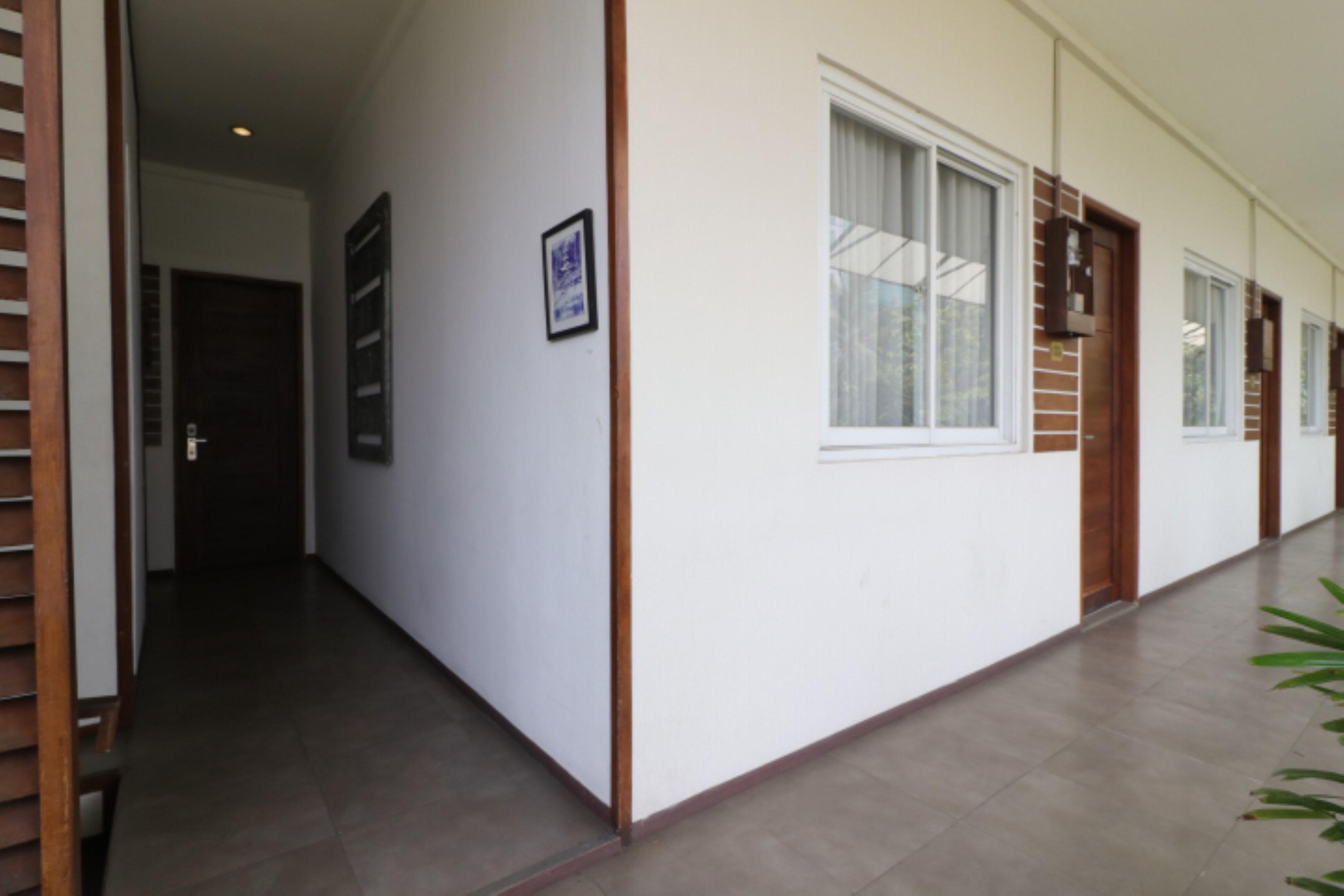 Guest house Pejaten Valley 4*