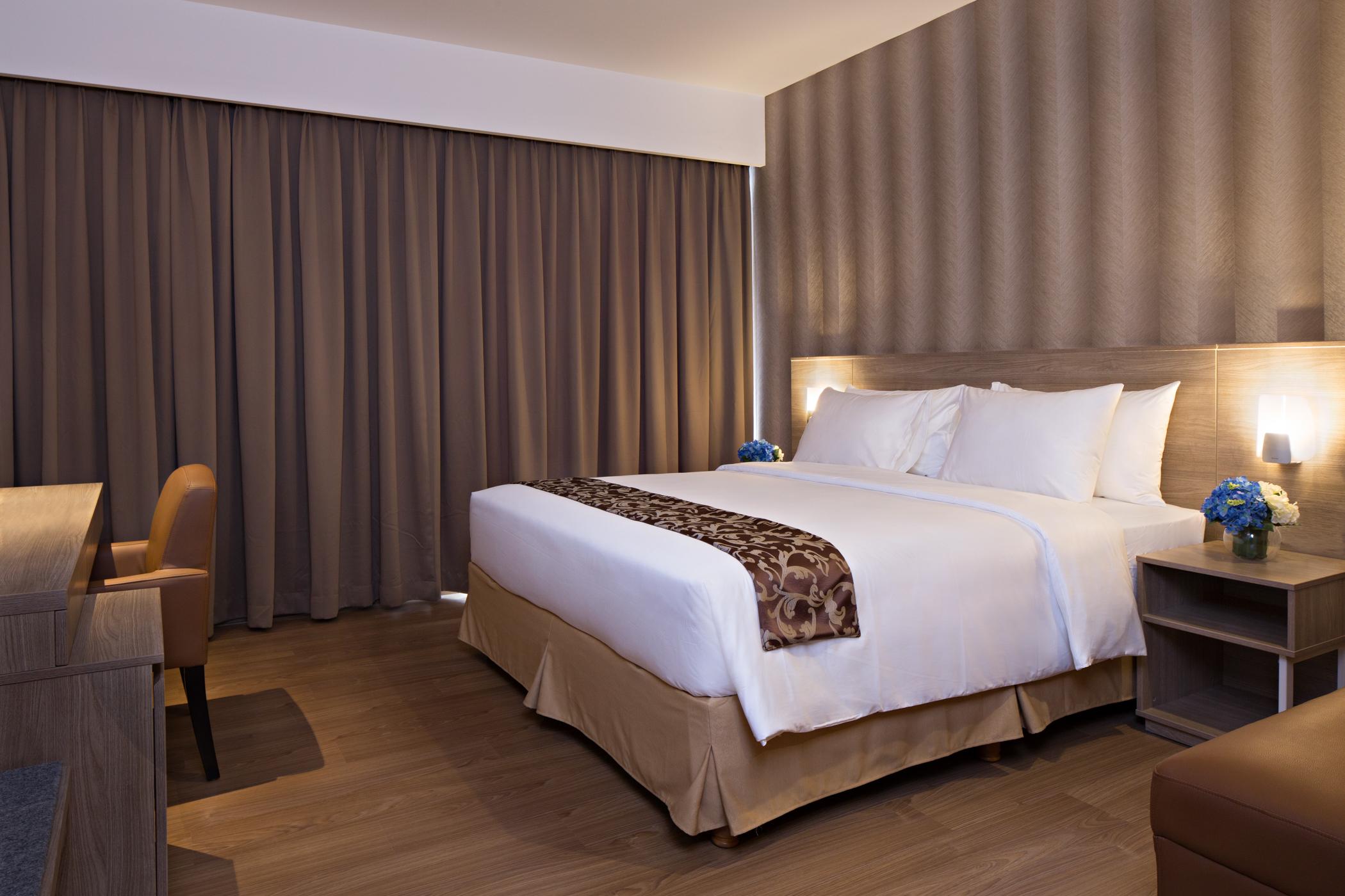 Ayaka Hotel