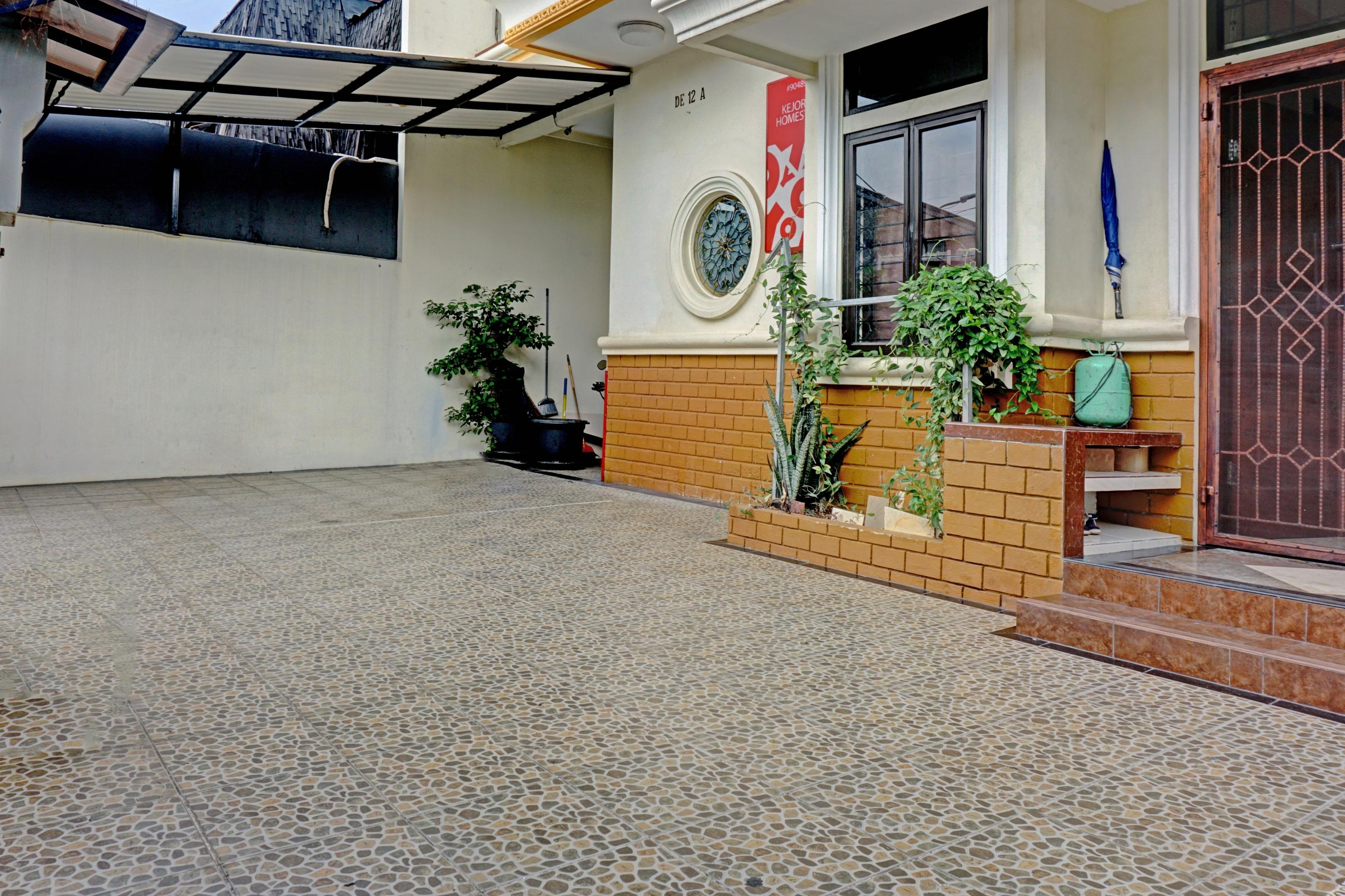 Hotel Oyo 90489 Kejora 2*