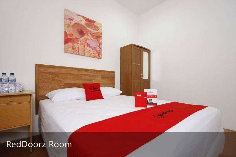 Gasthof Reddoorz Near Plaza Indonesia