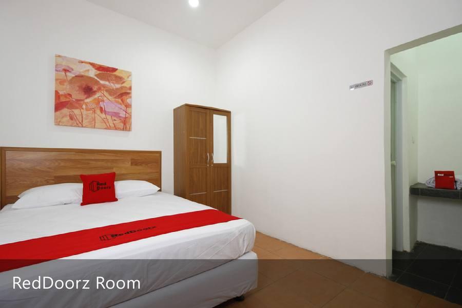 Gasthof Reddoorz Near Plaza Indonesia Jakarta
