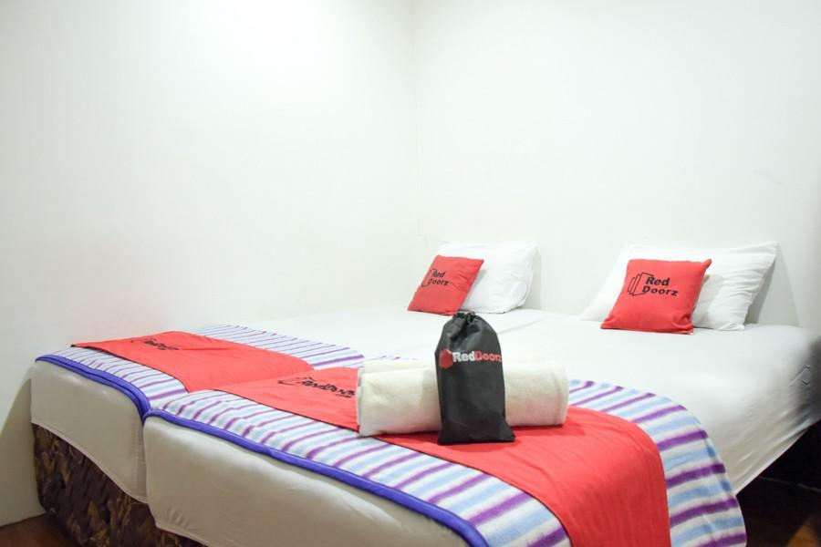 Wisma tamu Reddoorz Near Plaza Indonesia 3*