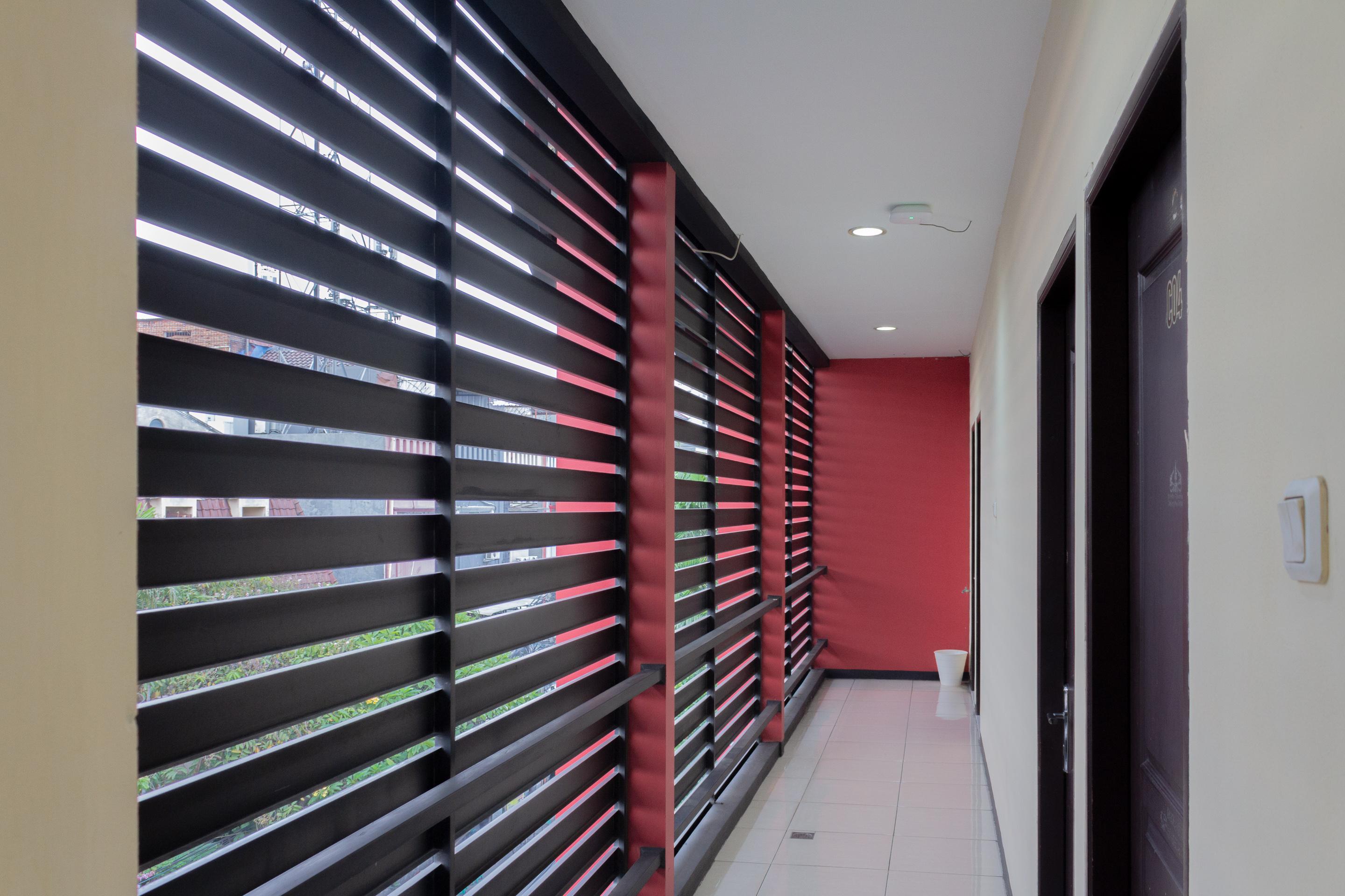 Capital O 137 Permata Tawakal Hotel Jakarta