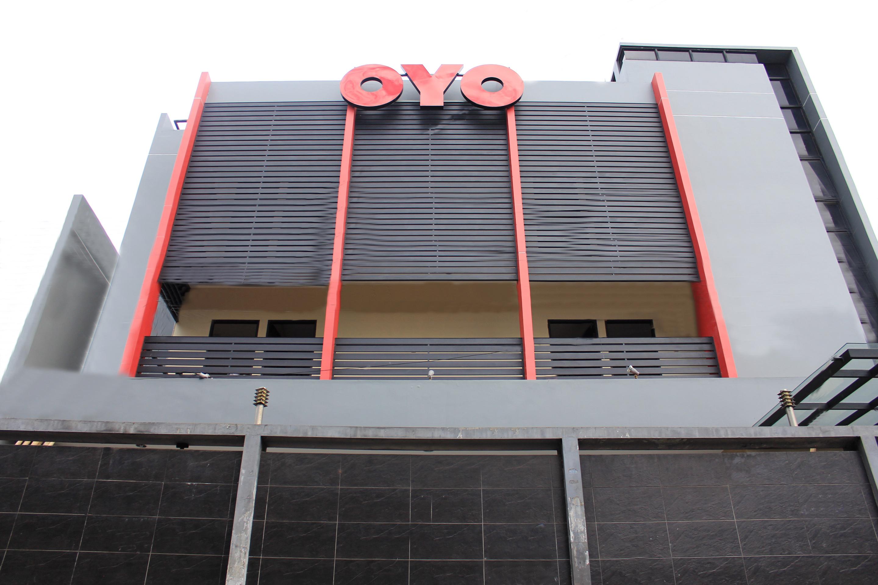 Capital O 137 Permata Tawakal Jakarta