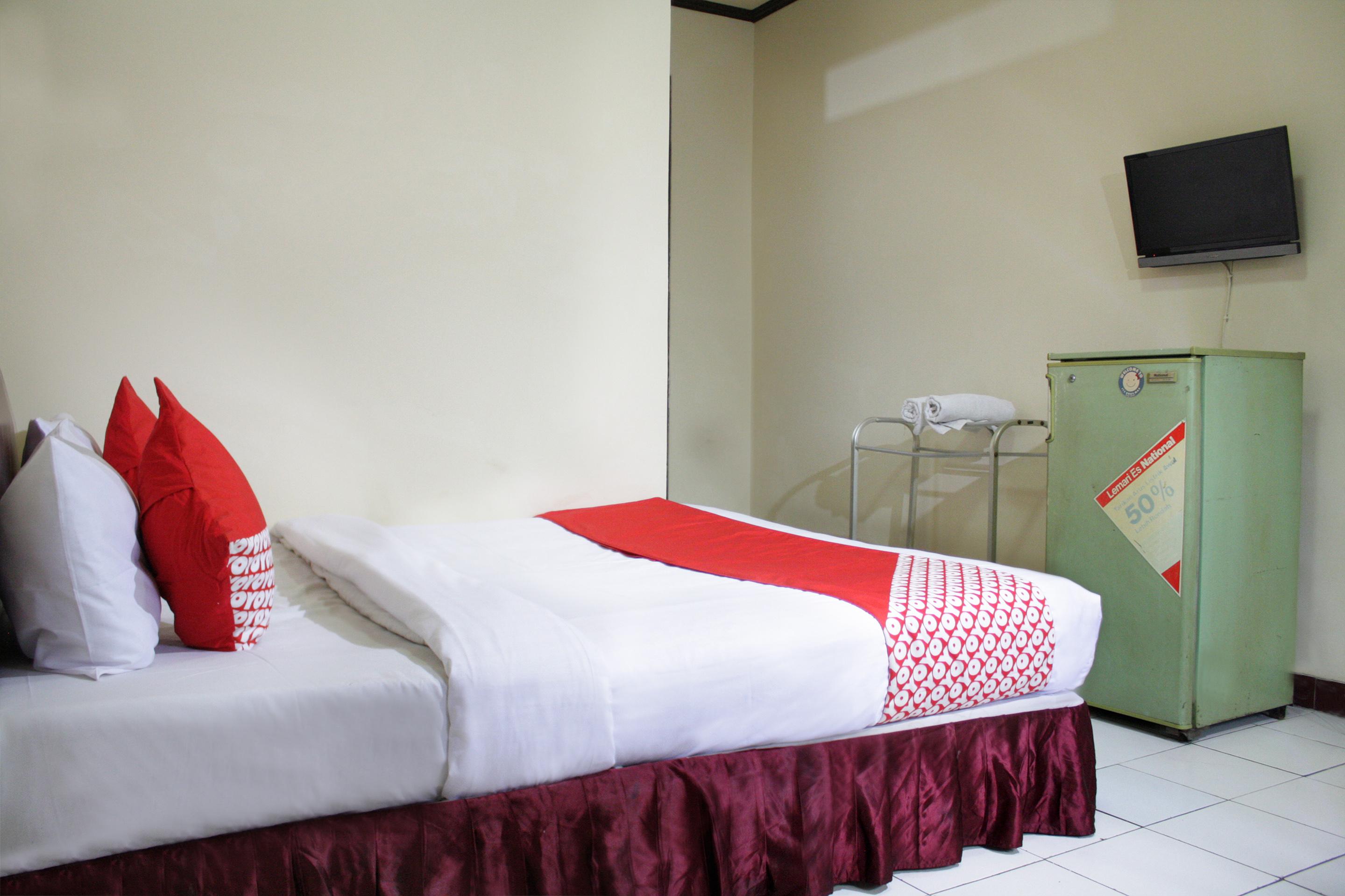 Vaccinated Staff - Oyo 181 Bintang 2* Jakarta