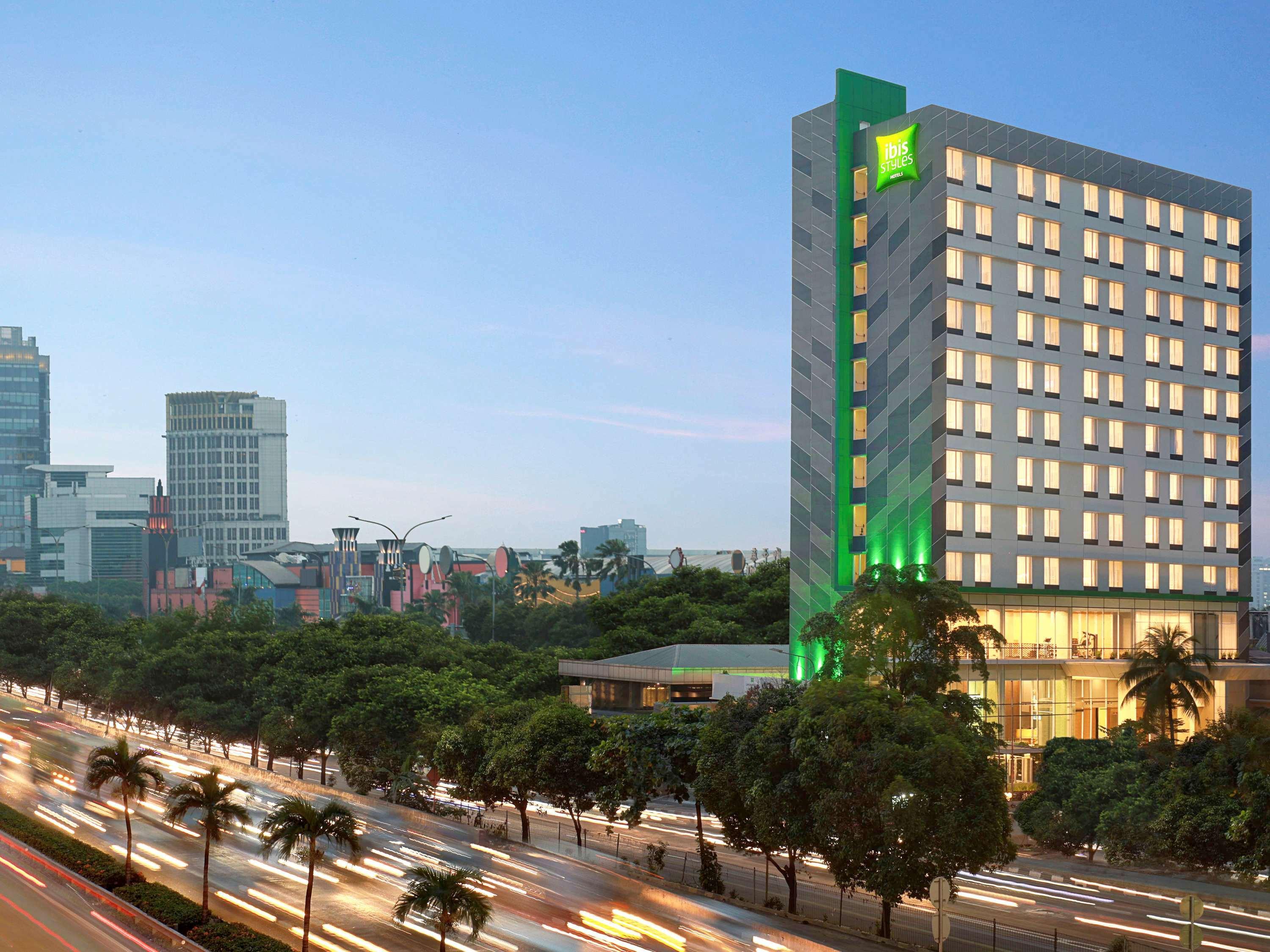 Ibis Styles Simatupang 3* Jakarta