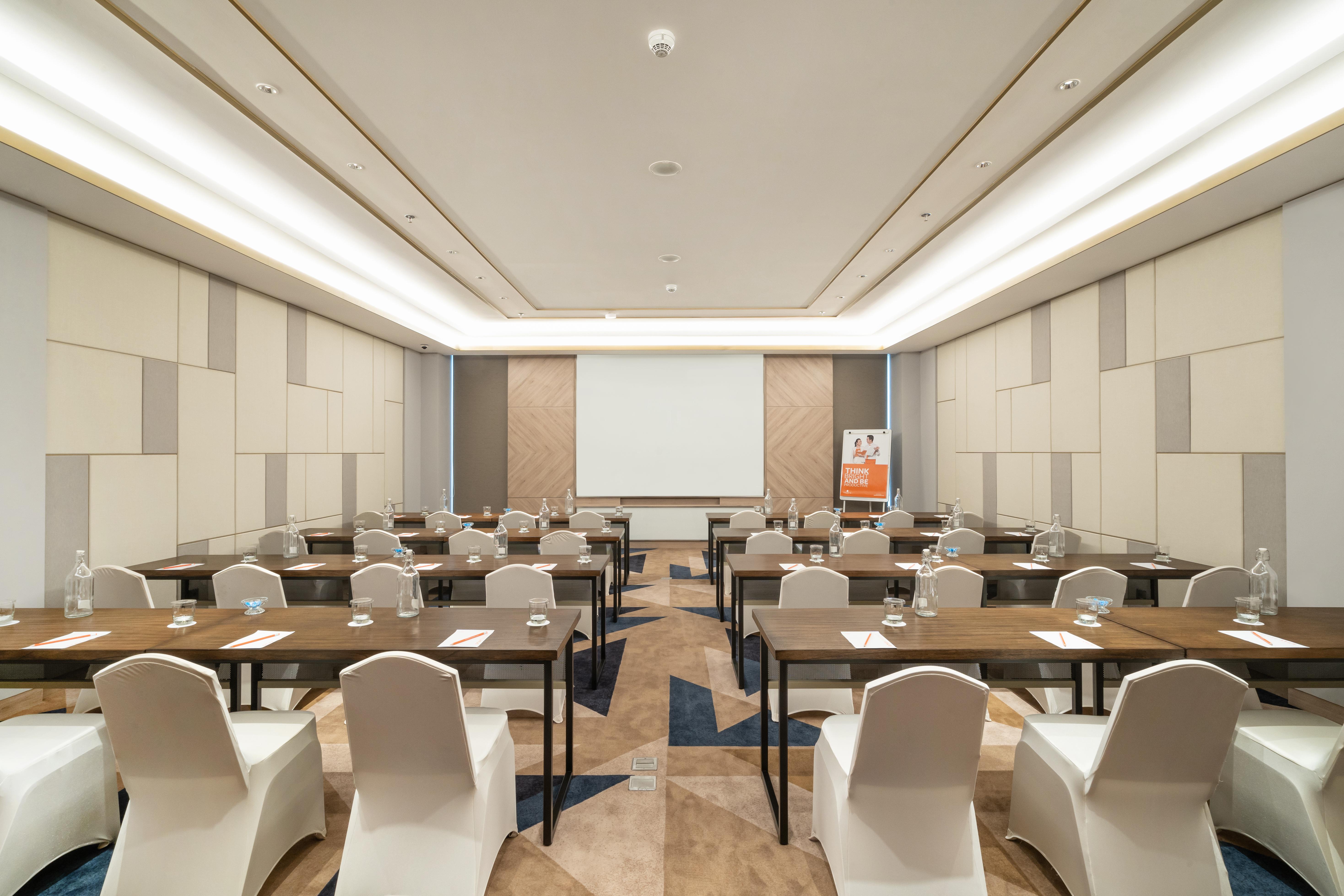 Hotel Harris Puri Mansion Jakarta