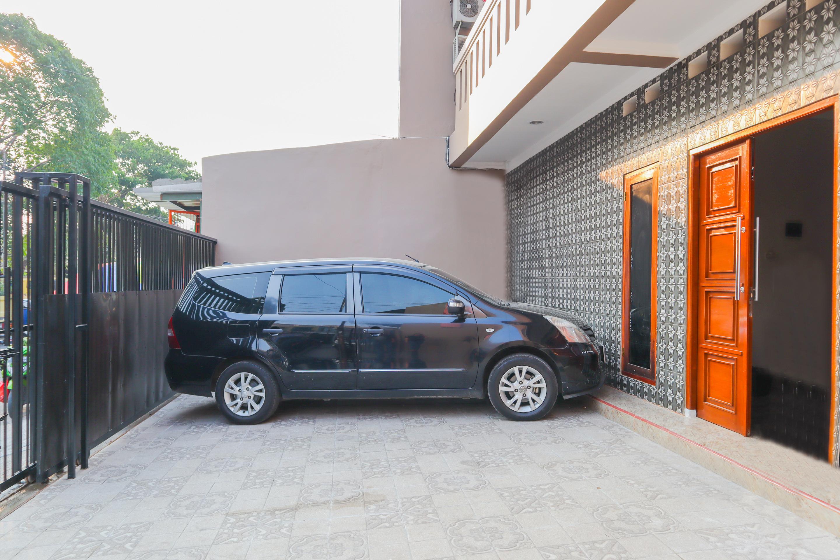 Hotel Oyo 1519 Axl Jakarta