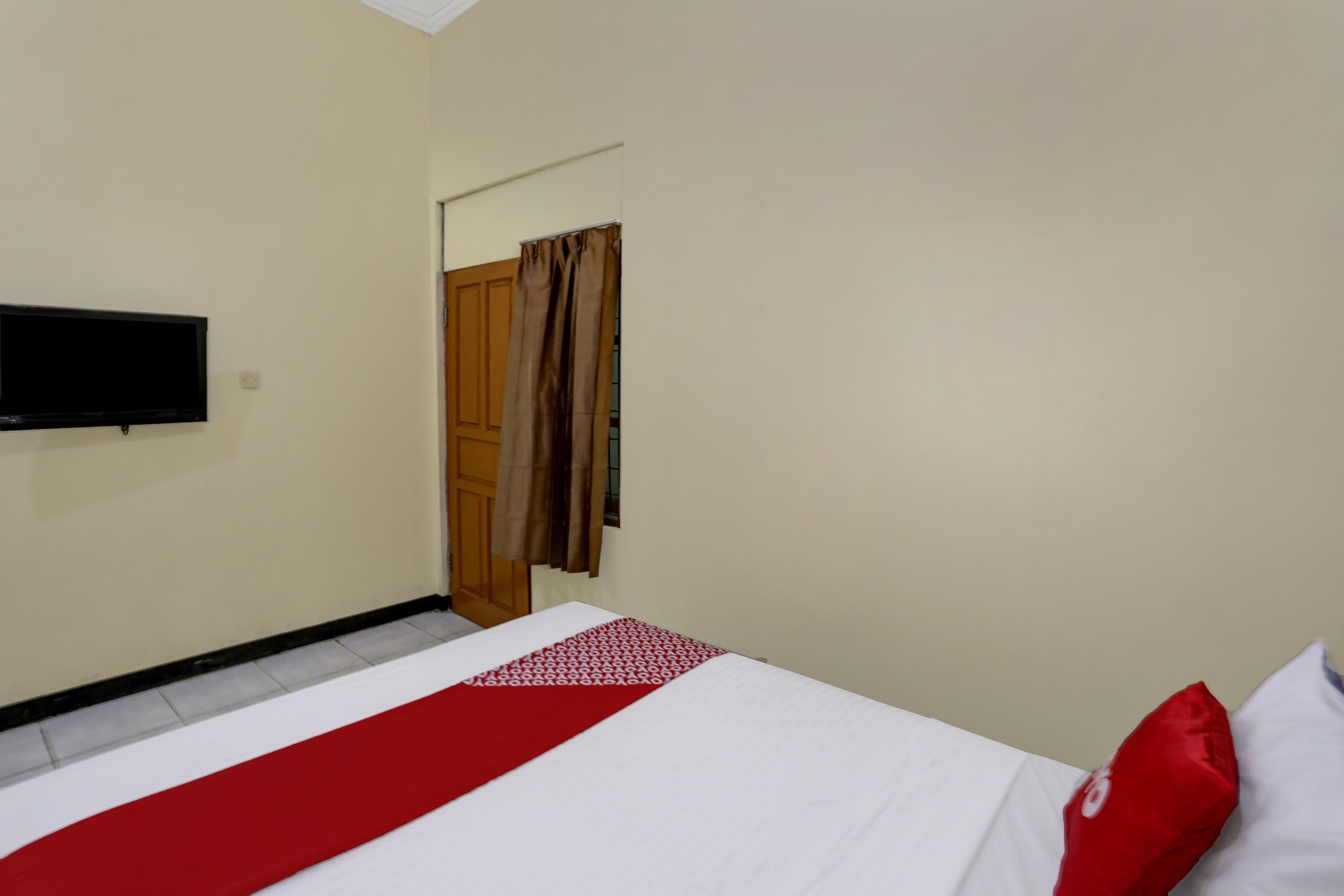 Hotel Reddoorz Near Kelapa Gading Jakarta
