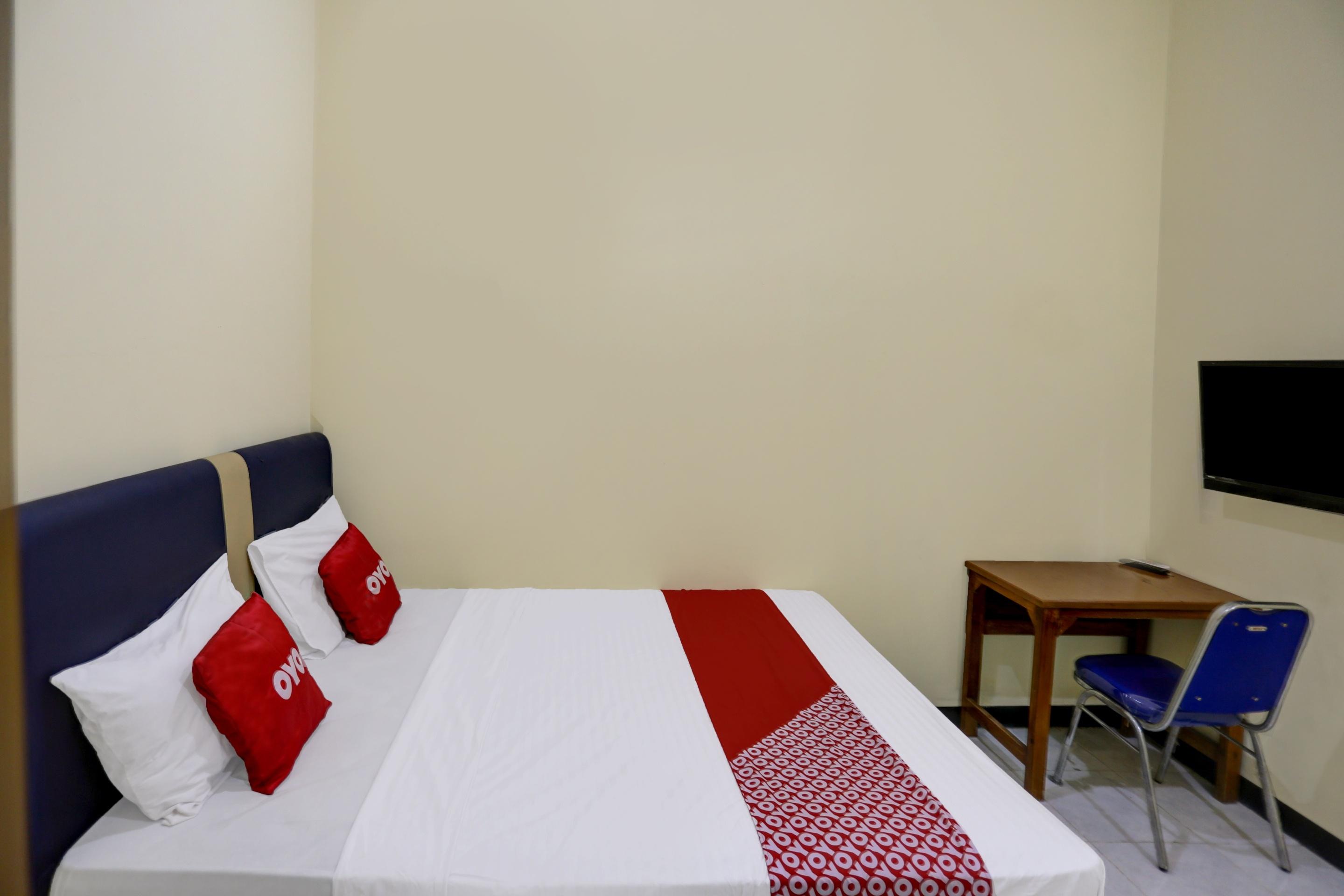 Hotel Reddoorz Near Kelapa Gading Jakarta