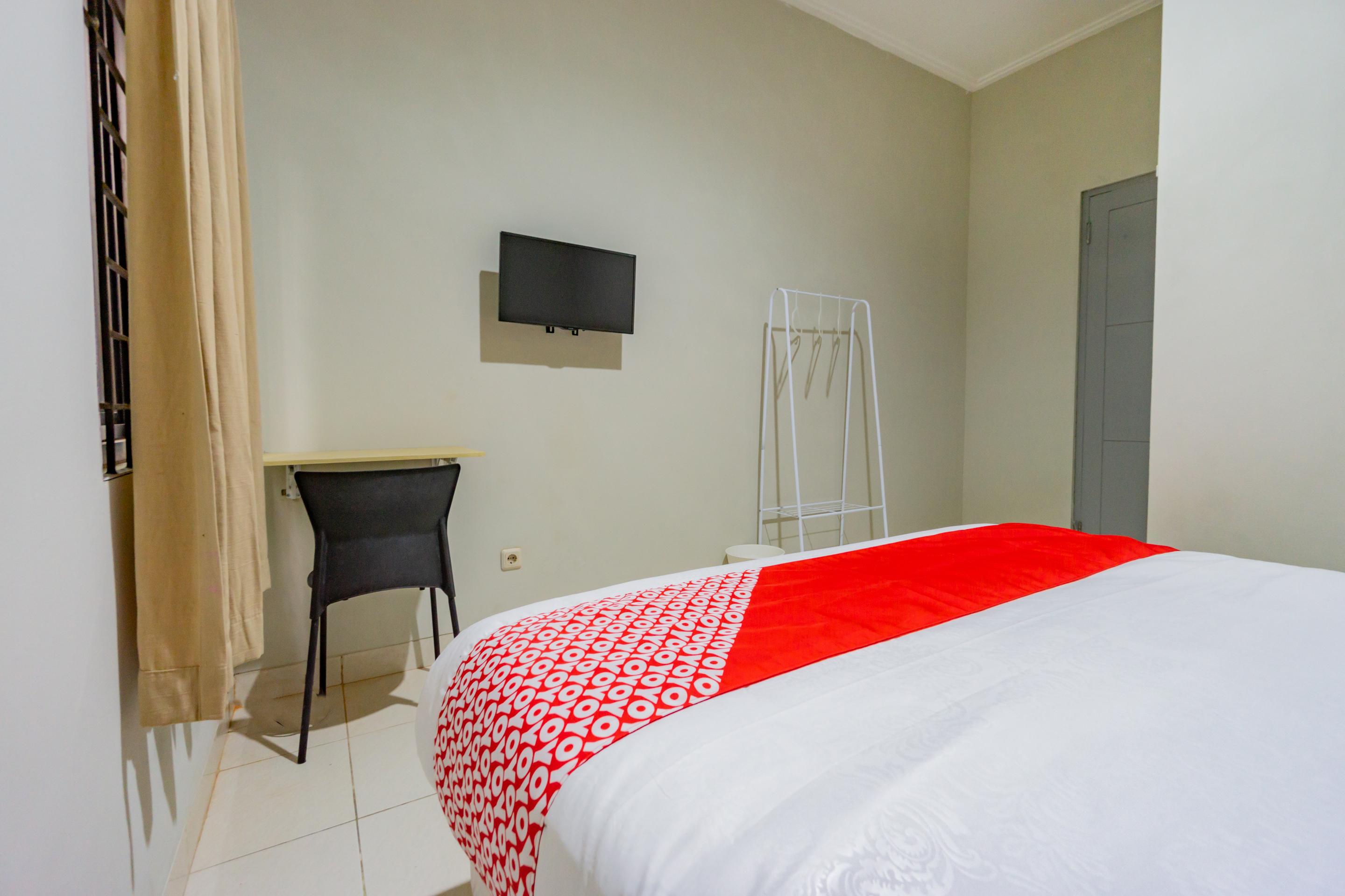 Hotel Oyo 2416 Griya Otista Syariah 2*