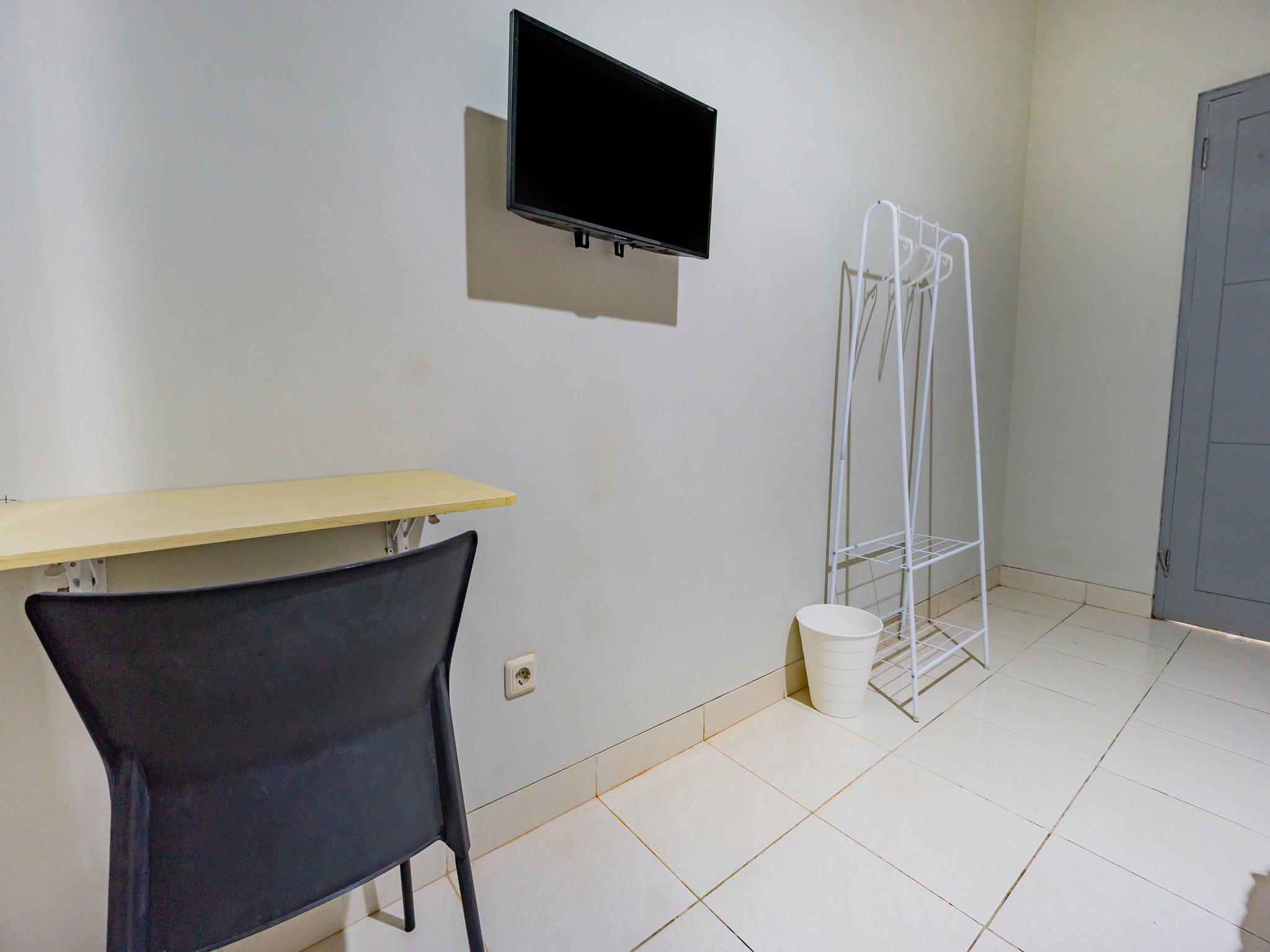 Hotel Oyo 2416 Griya Otista Syariah