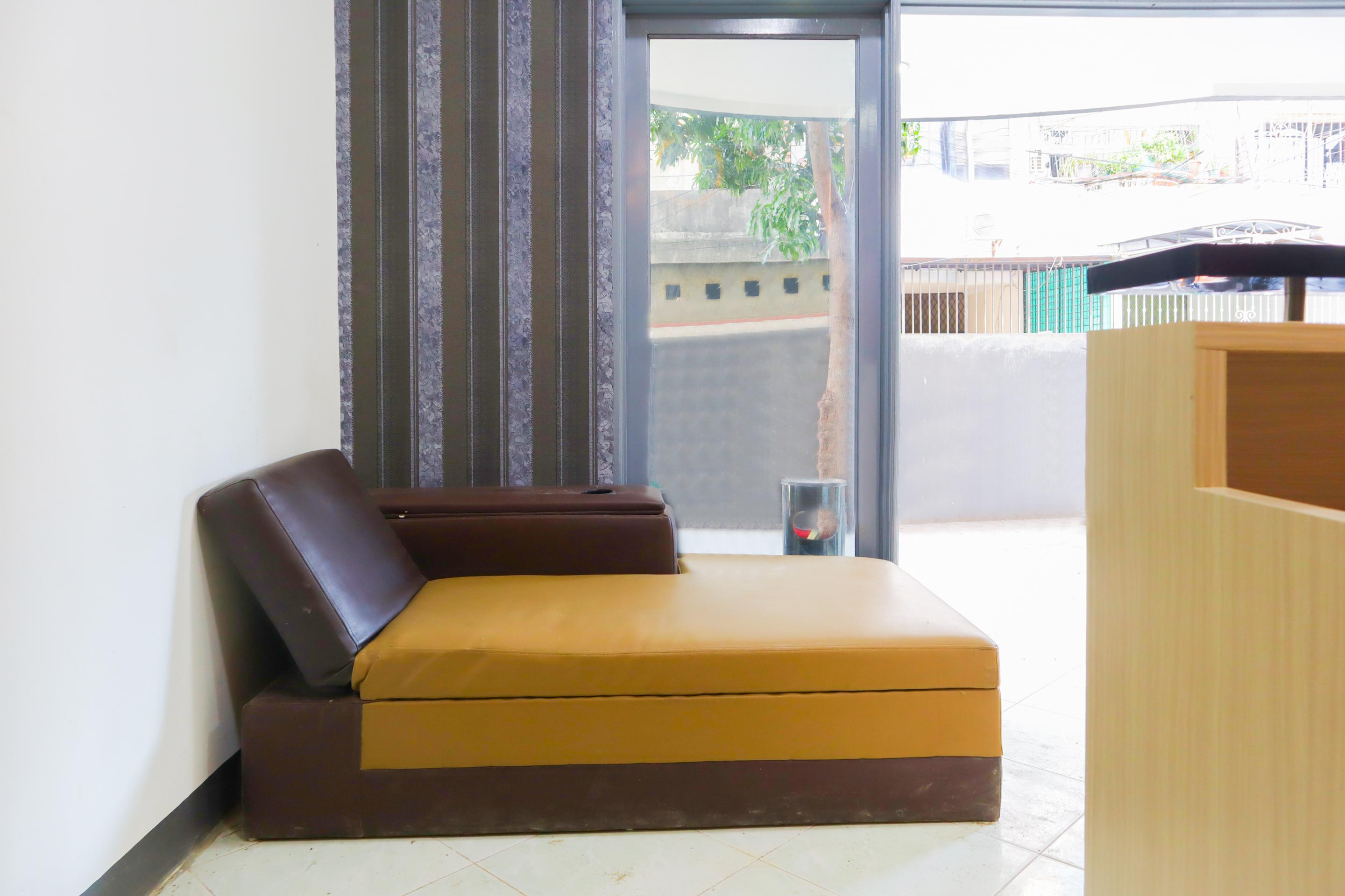 Hotel Oyo 2308 Seven Season 2*