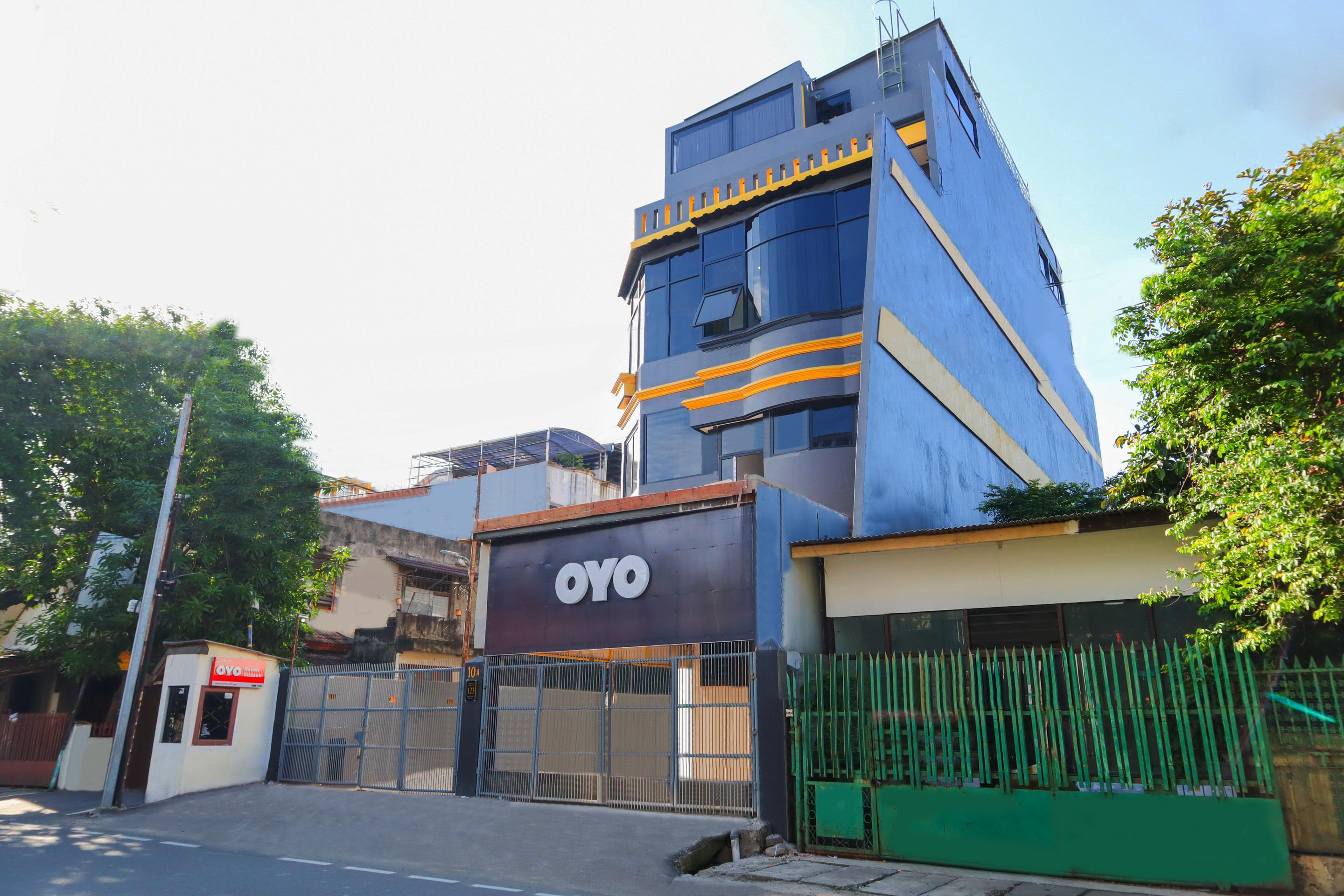 Oyo 2308 Seven Season Hotel Jakarta
