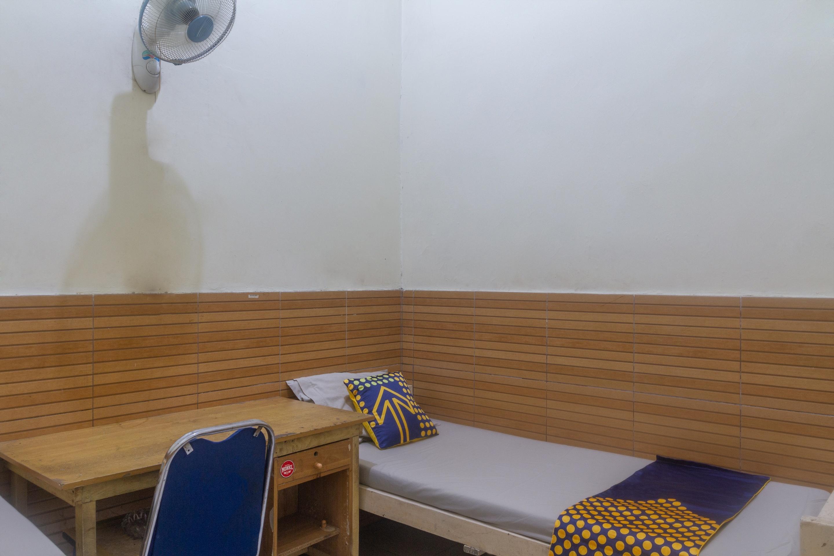 Hotel Spot On 3155 Banyu Biru Syariah Jakarta