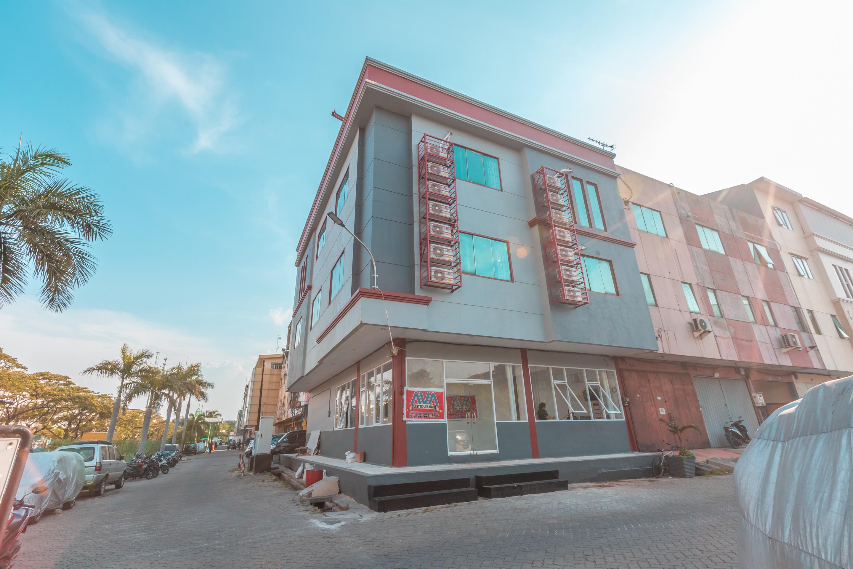 Hotel Oyo 2230 Ava