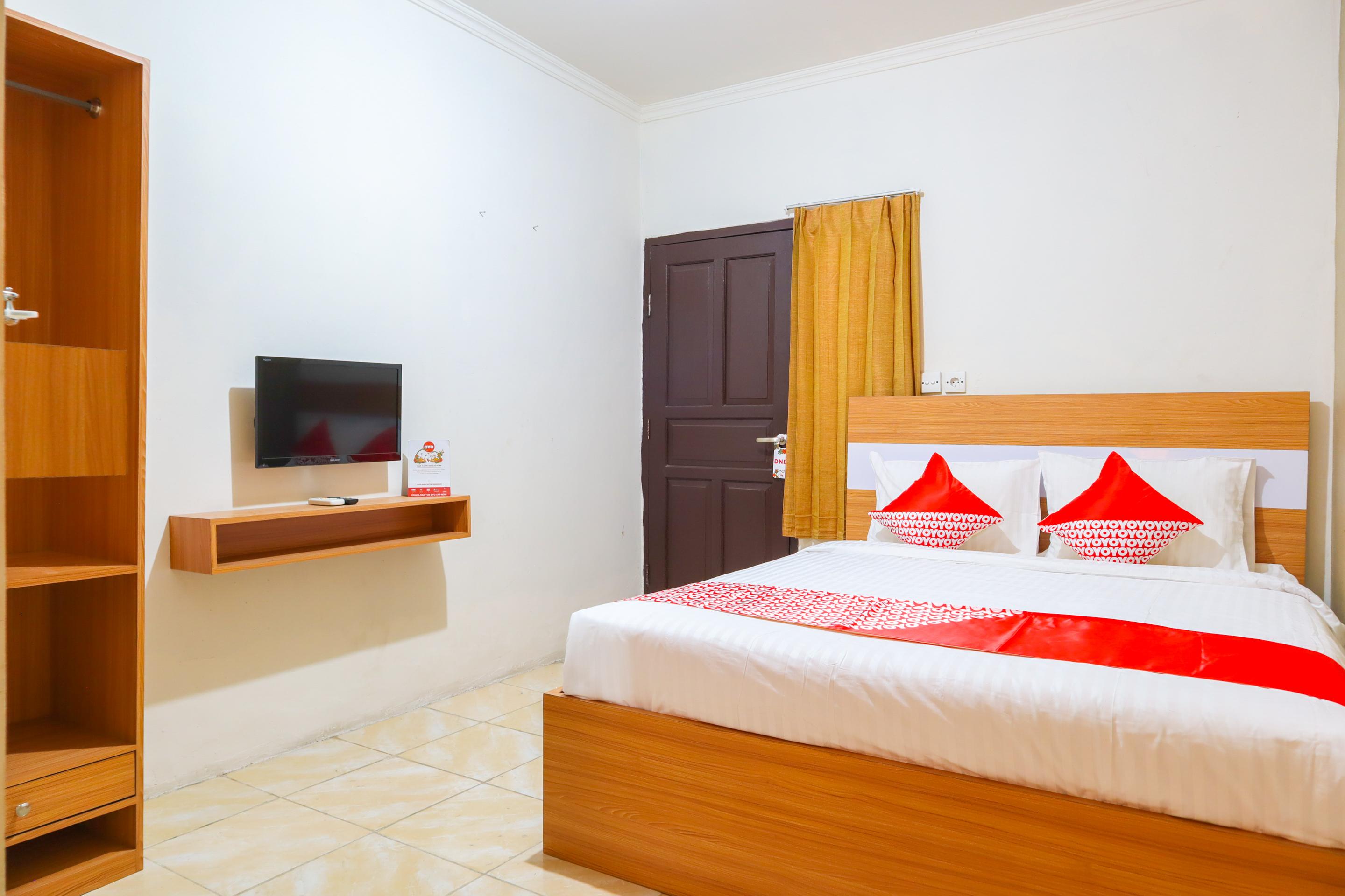 Oyo 2547 Assirot Khách sạn 2*