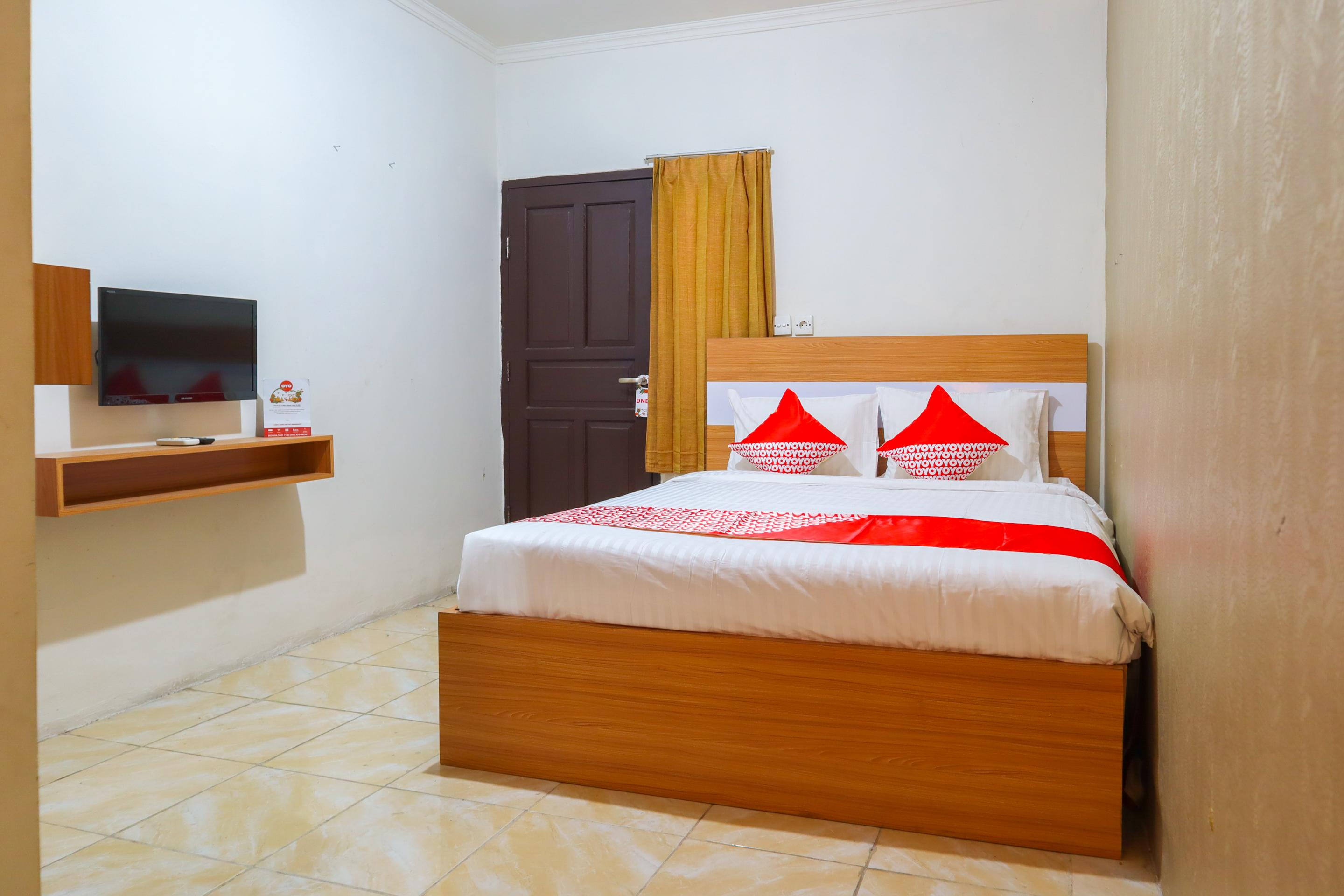 Oyo 2547 Assirot Khách sạn 2*