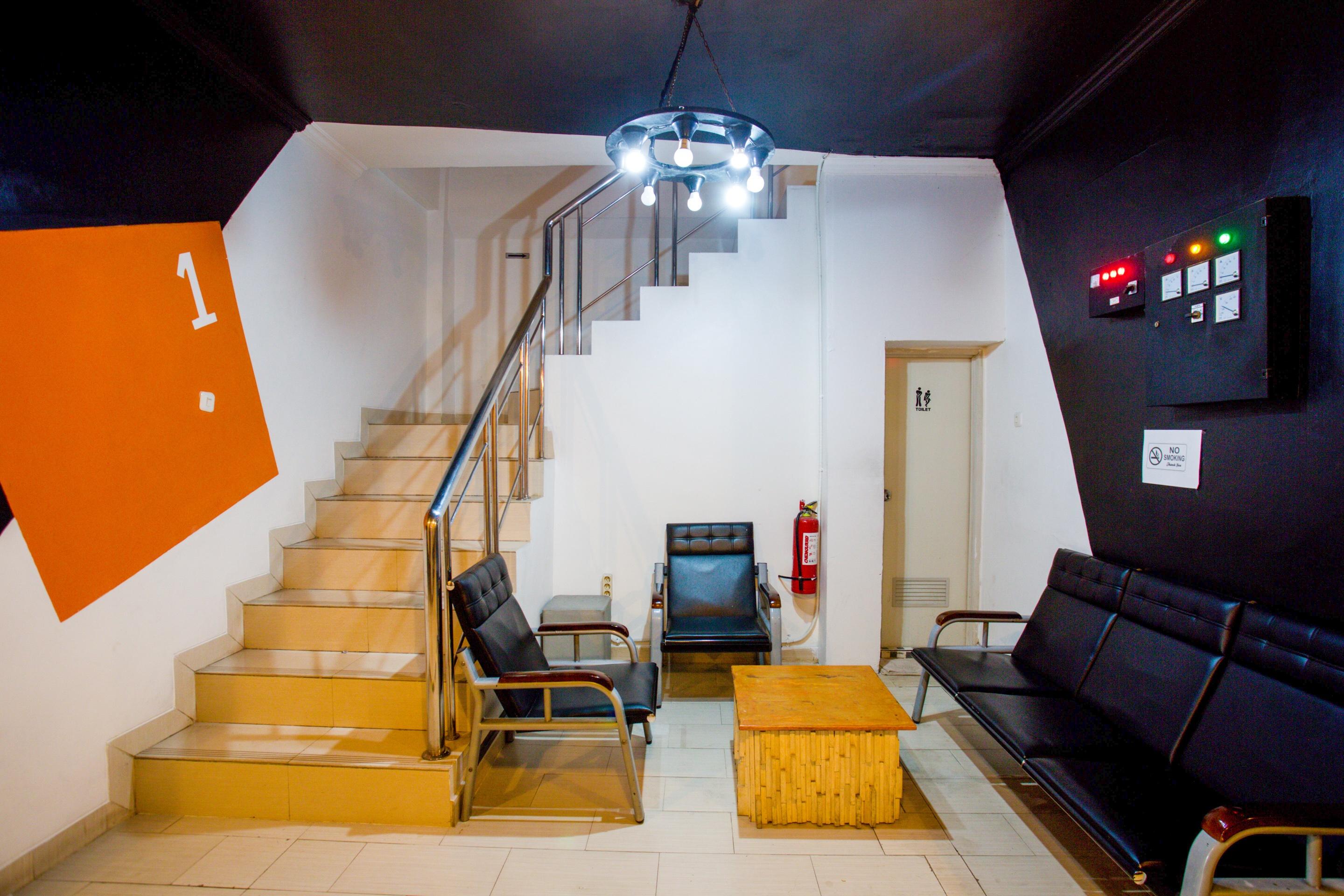 Oyo 3785 Kemayoran Hotel 2*