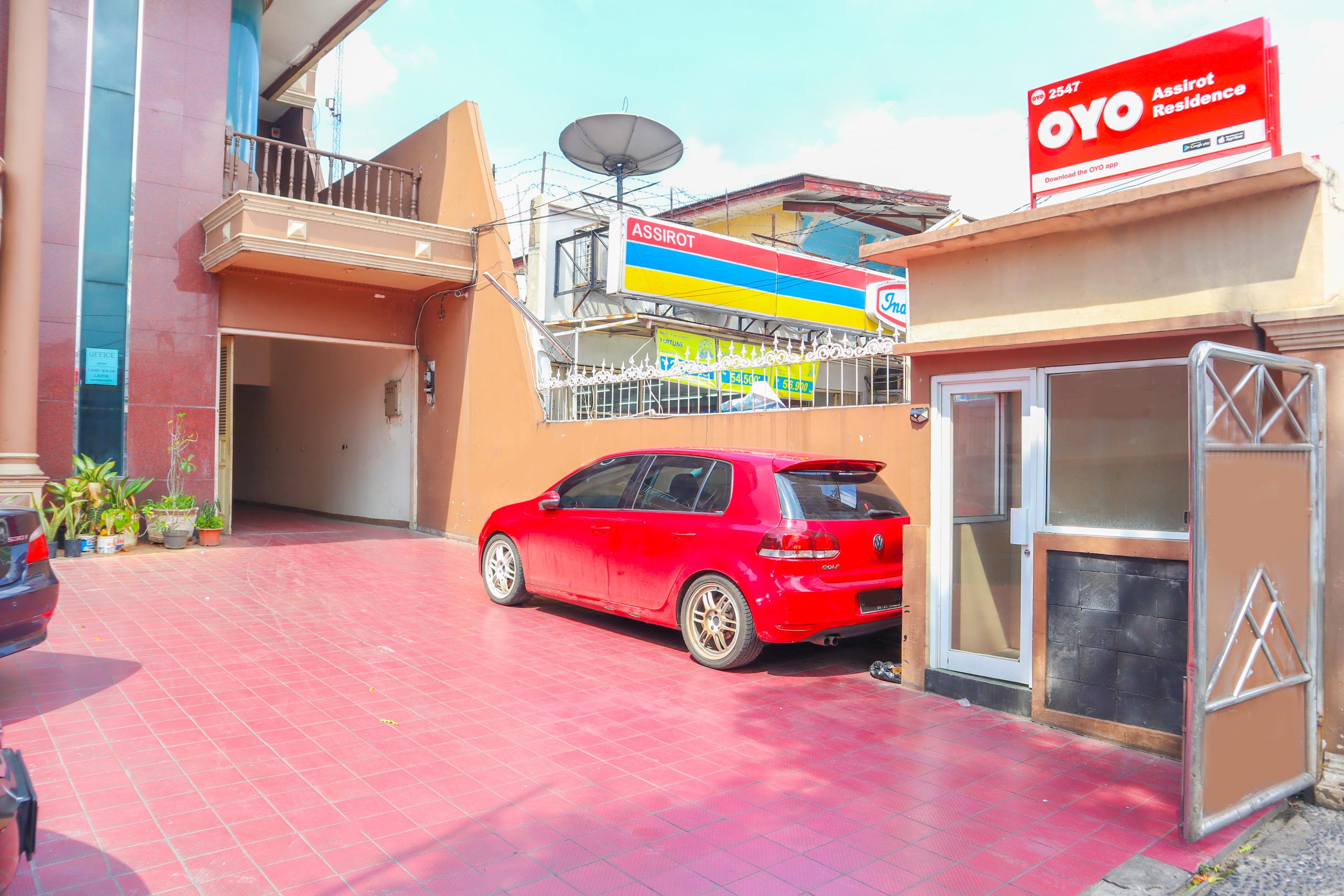 Oyo 2547 Assirot Jakarta