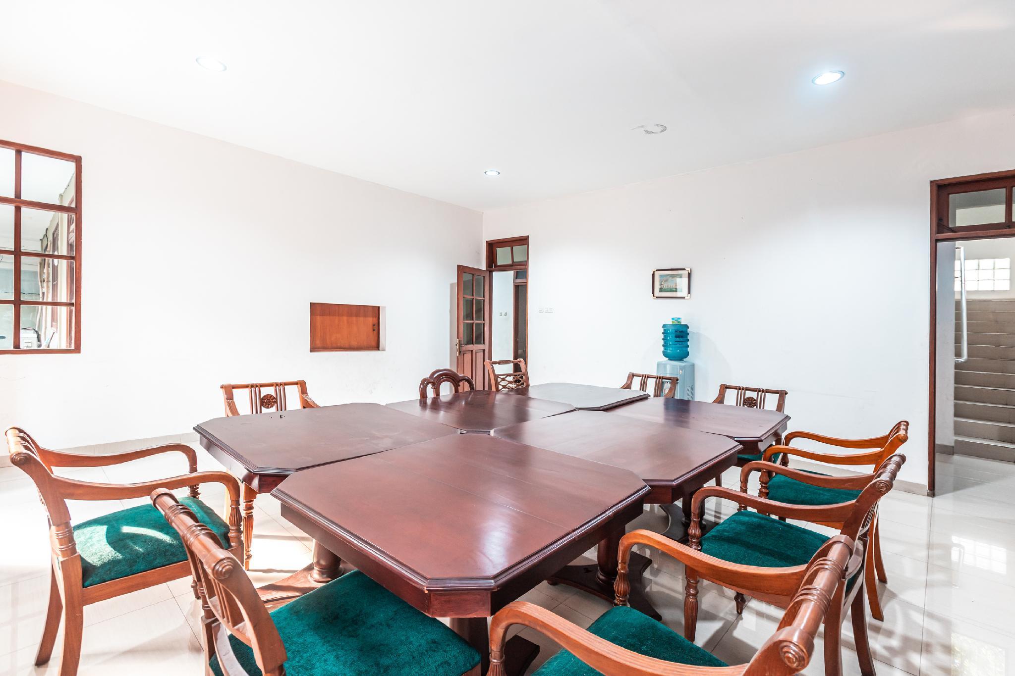 Oyo 1990 Kost Kuningan Executive Boading House Setiabudi Hotel Jacarta