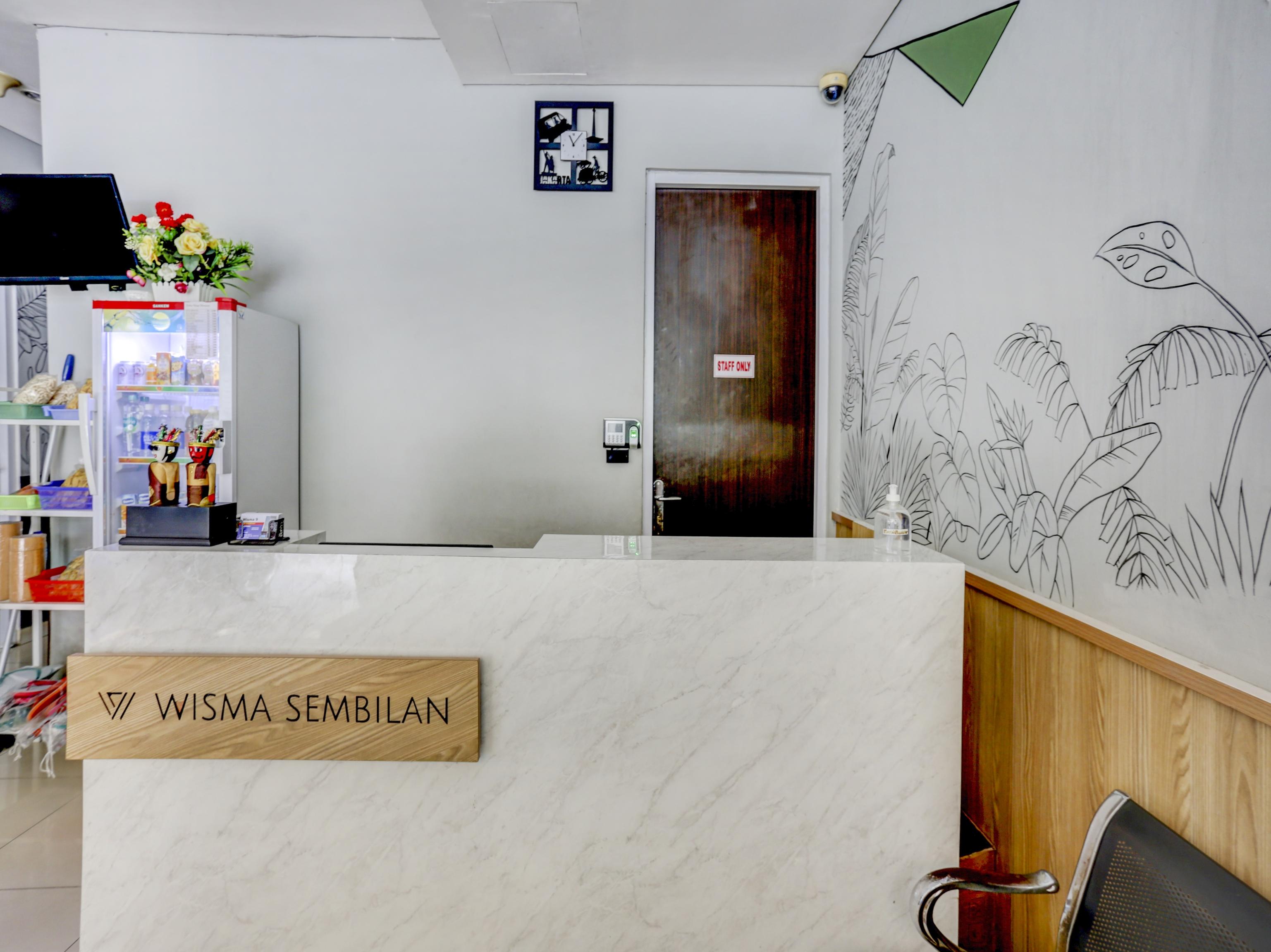 Super Oyo Capital O 90056 Kebon Kacang 9 Hotel Jakarta
