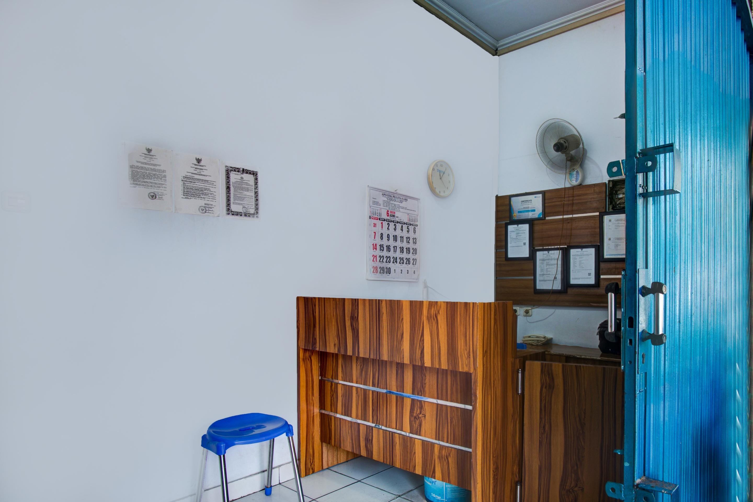 Oyo 3755 Sweet Hotel Jakarta