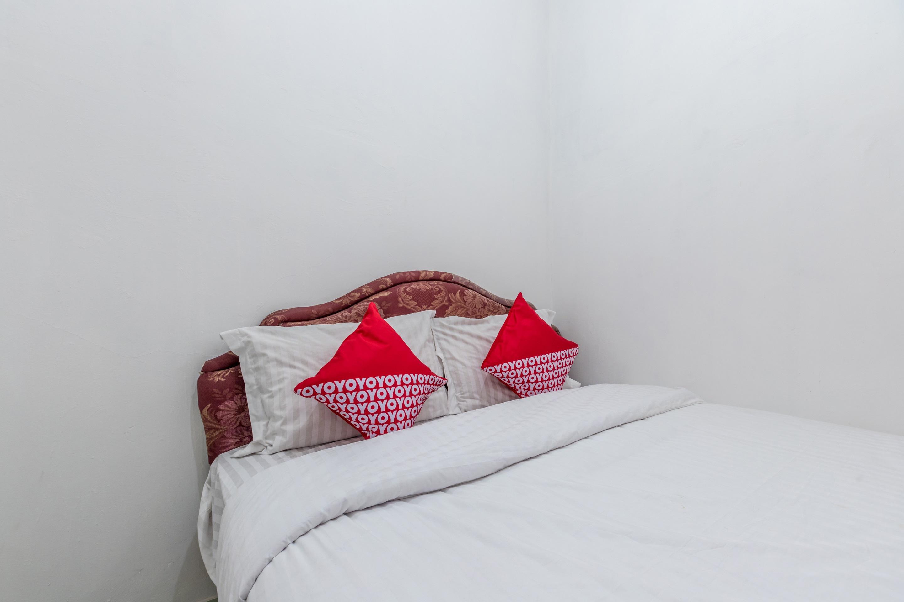 Super Oyo 1487 Khoe Hotel 2*