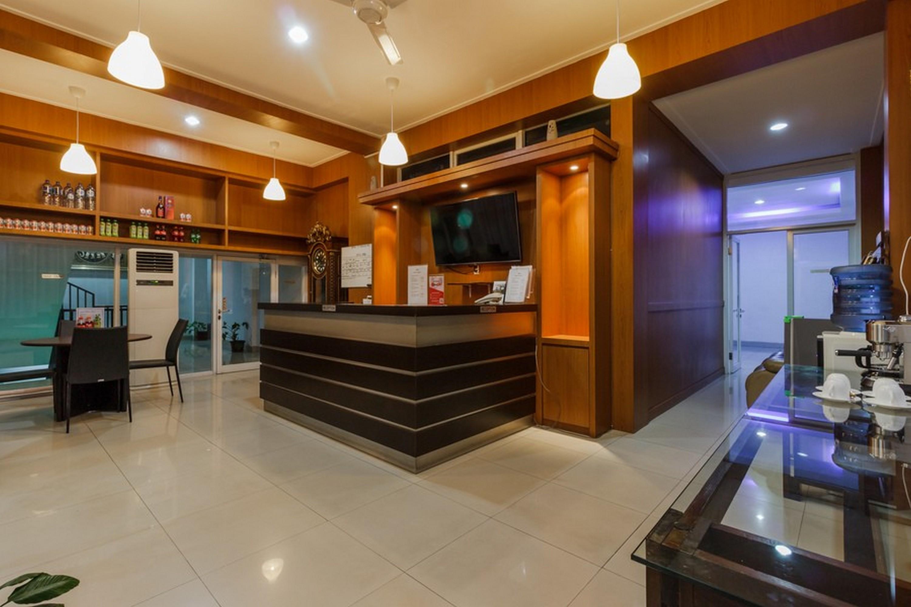 Reddoorz Premium @ Ampera Raya 2 3* Jakarta