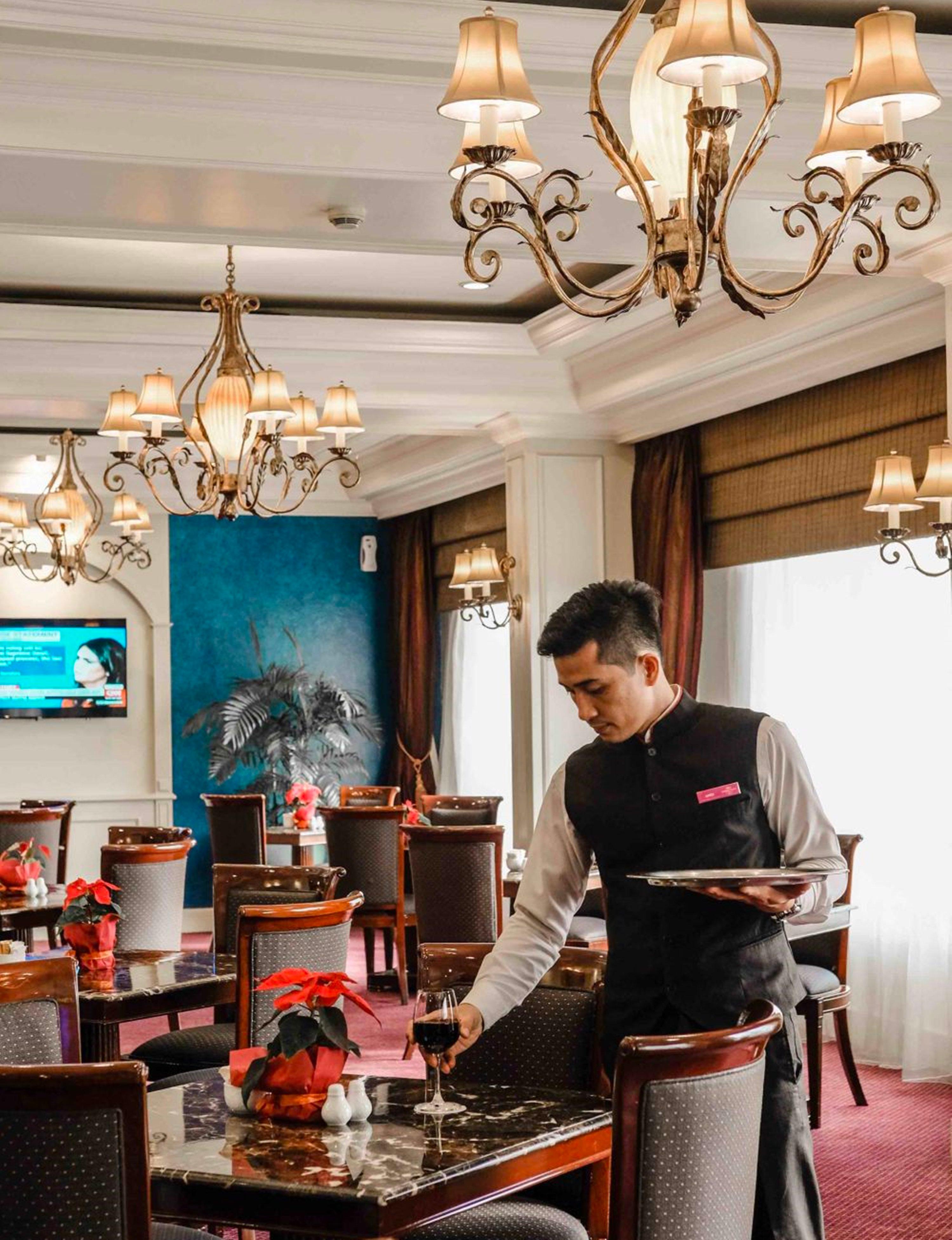 Hotel Mangkuluhur Artotel