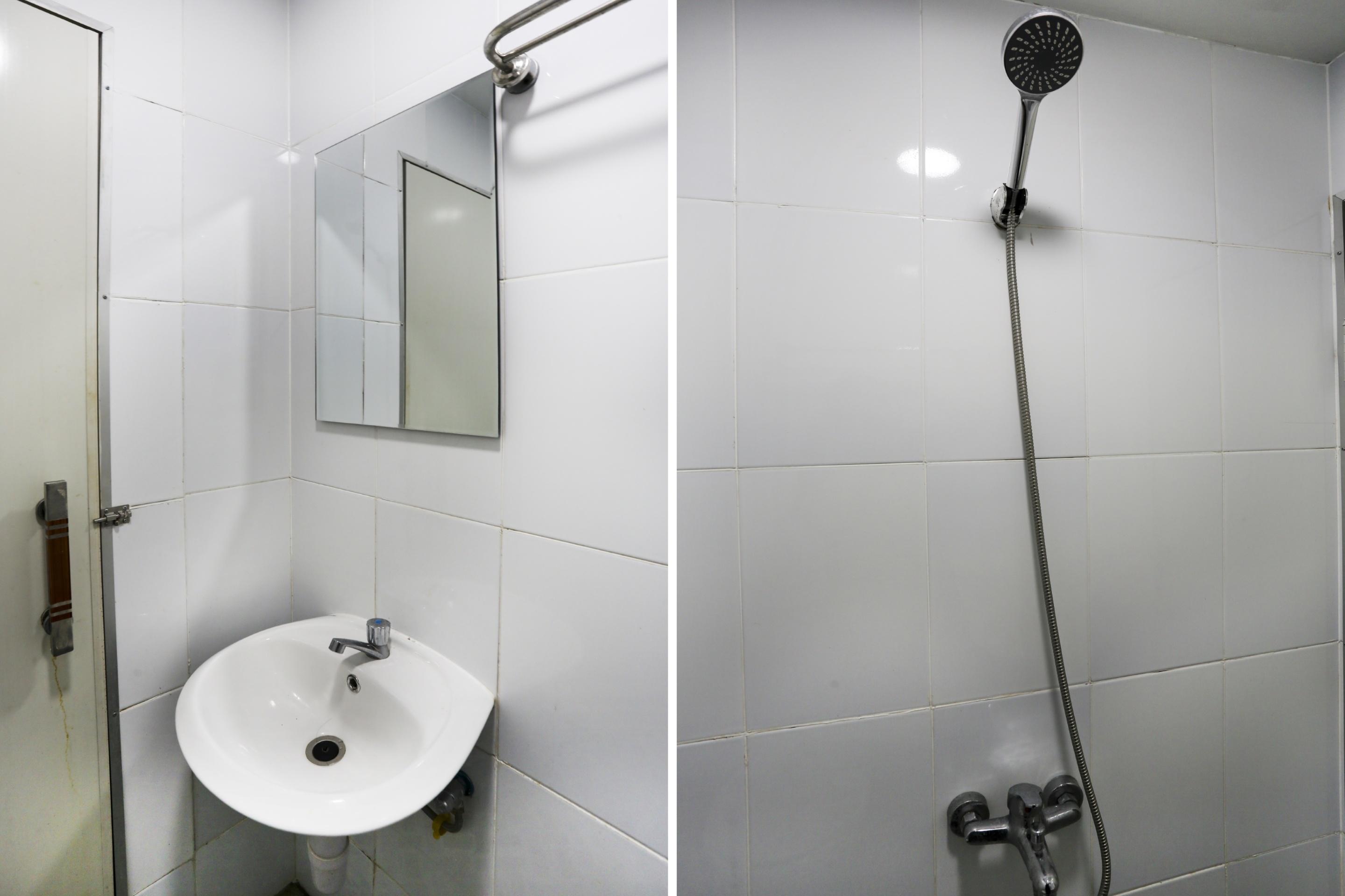 Hotel Oyo 3300 Nadjara Syariah Jakarta