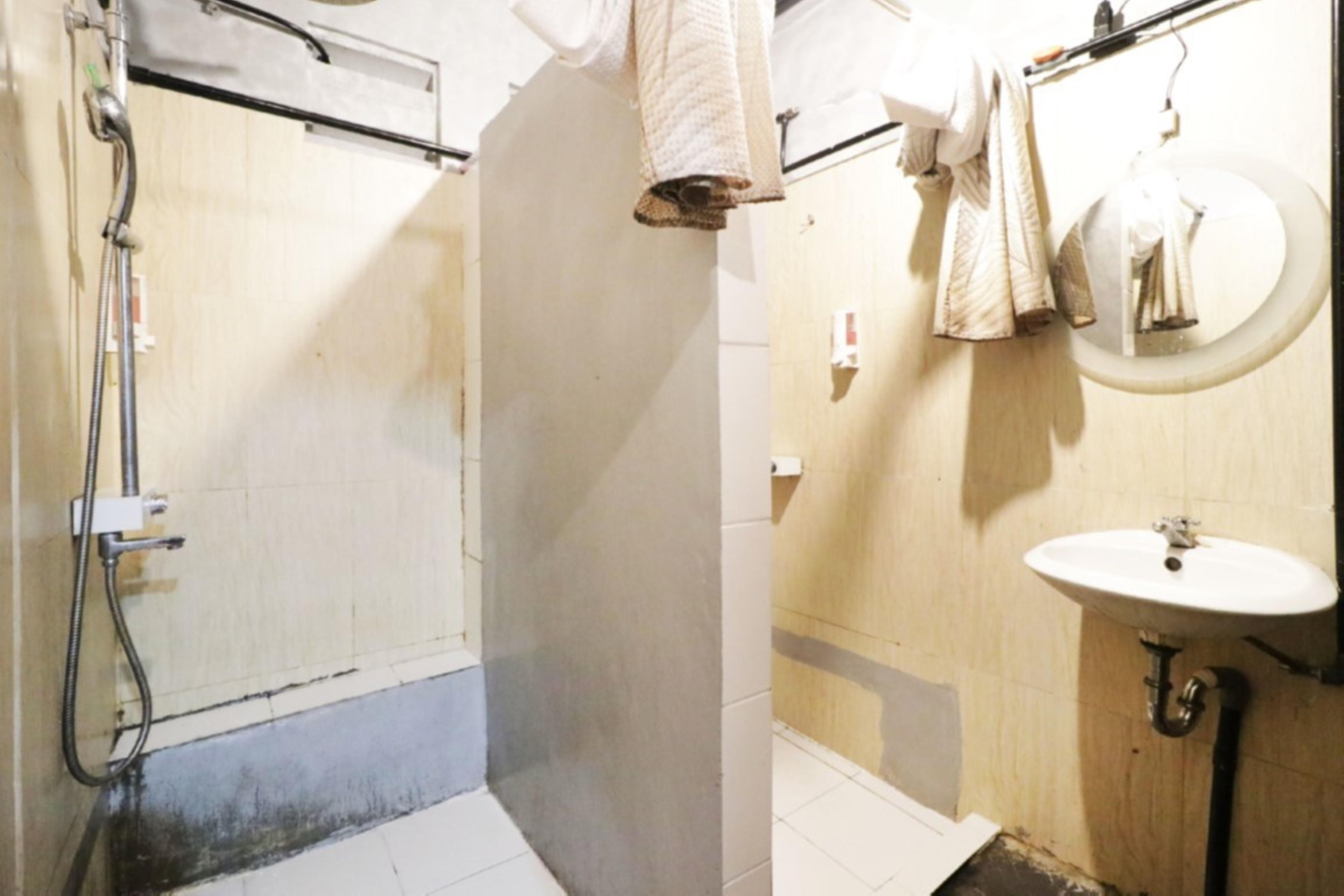 Inap At Capsule Thamrin 2*