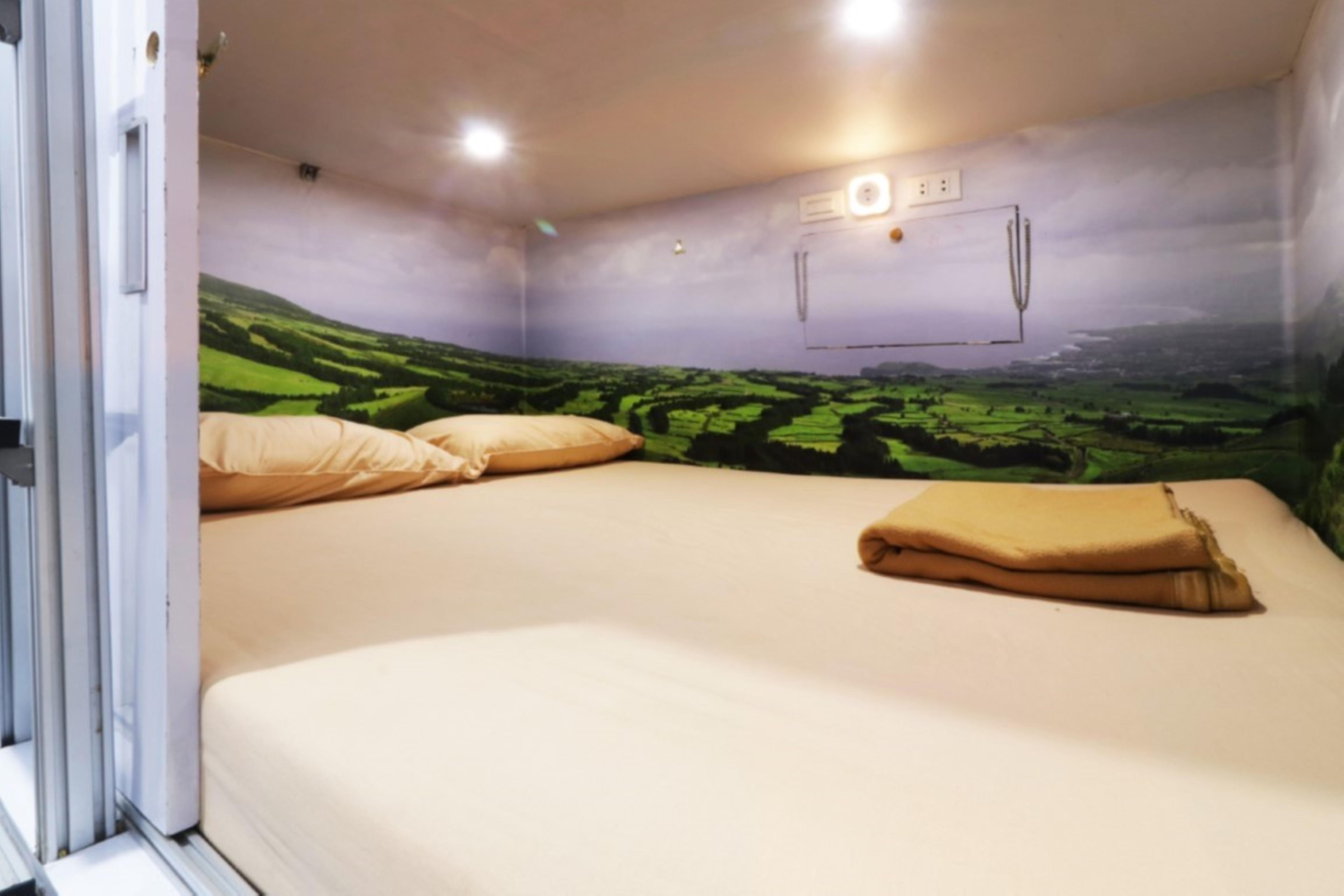 Capsule hotel Inap At Capsule Thamrin Jakarta