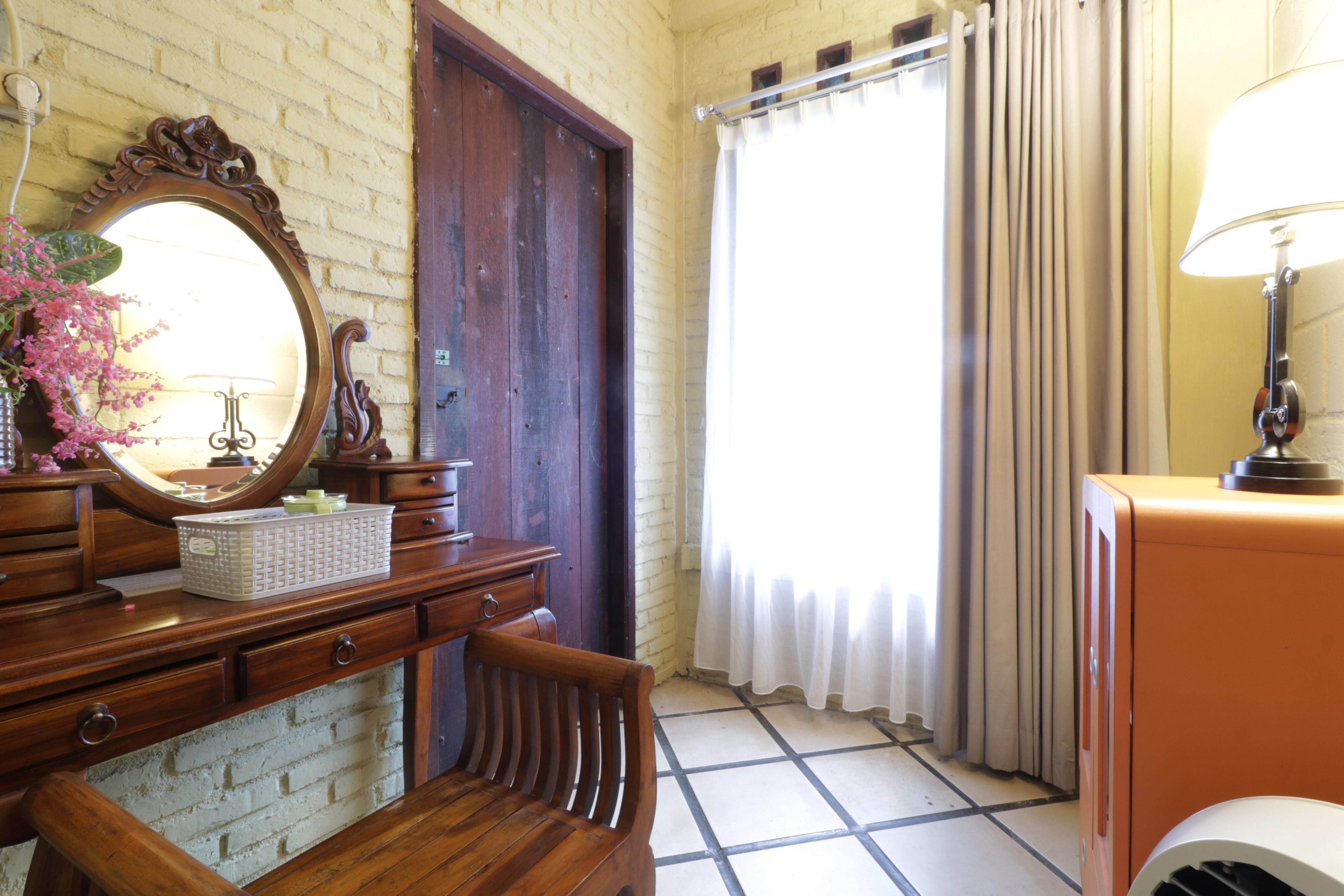 Rumah tetamu Nila House, Sharia Family Jakarta