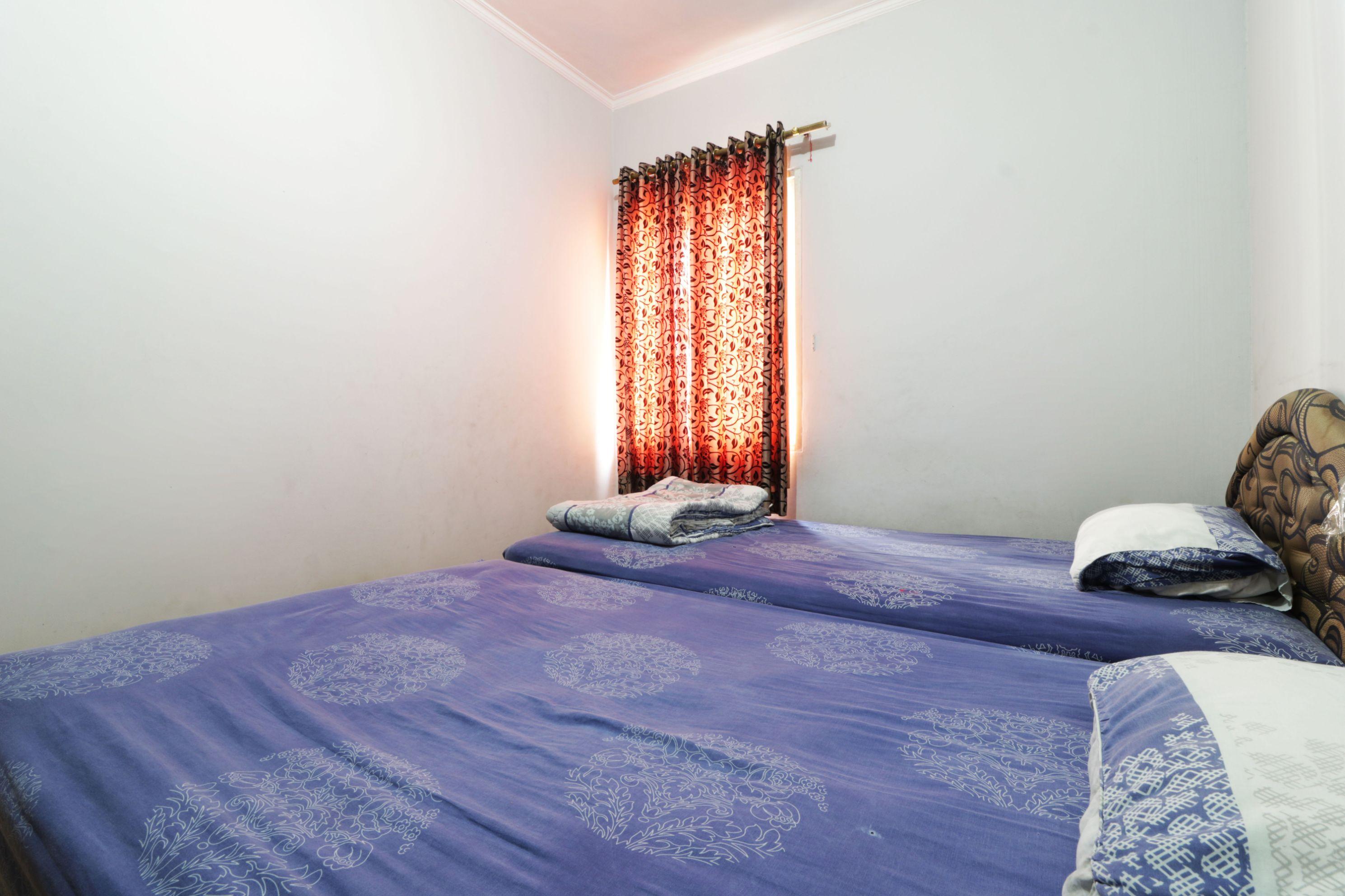 Rent House Center At Mediterania Gajah Mada Apartment Jakarta