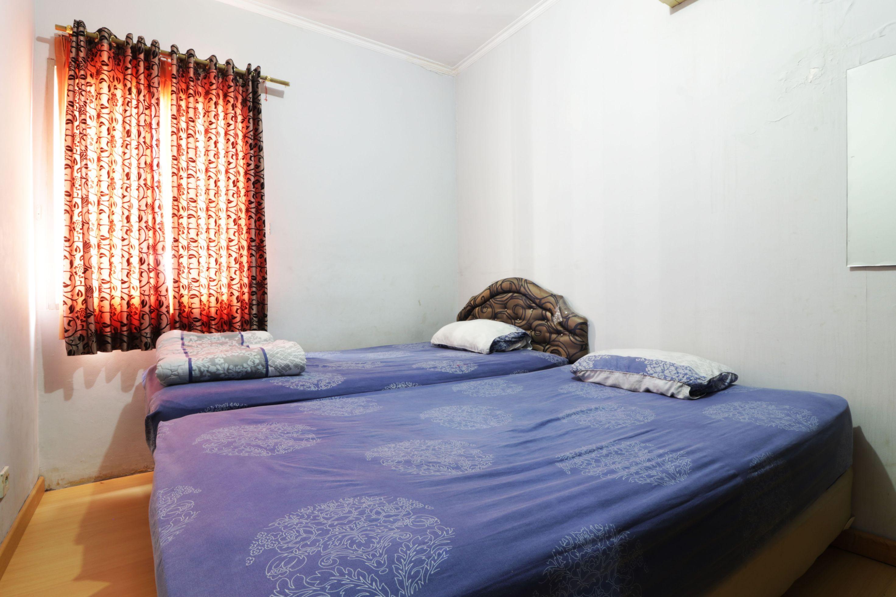 Rent House Center At Mediterania Gajah Mada Apartment