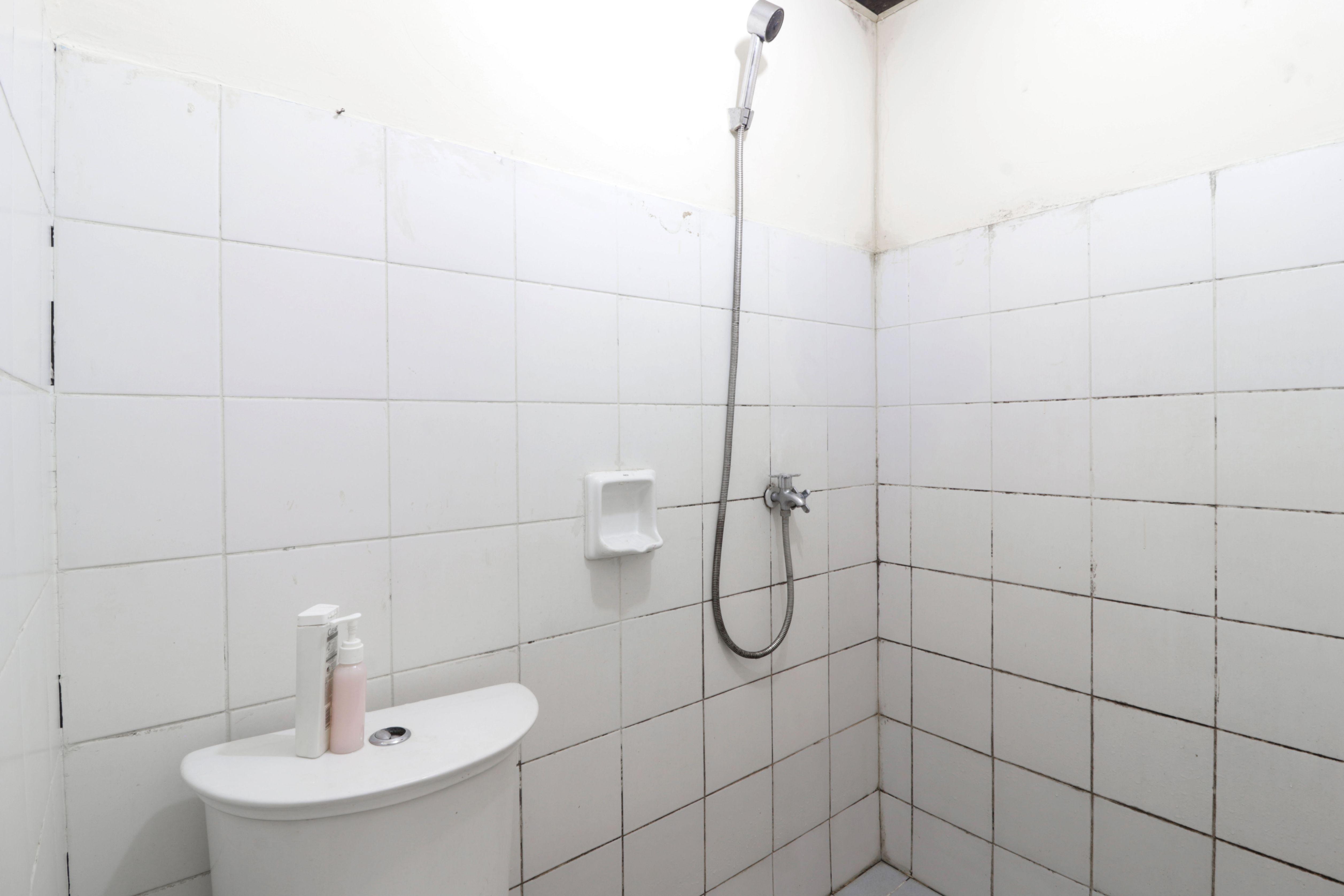 Apartment Dinda Tangerang By Zuzu *