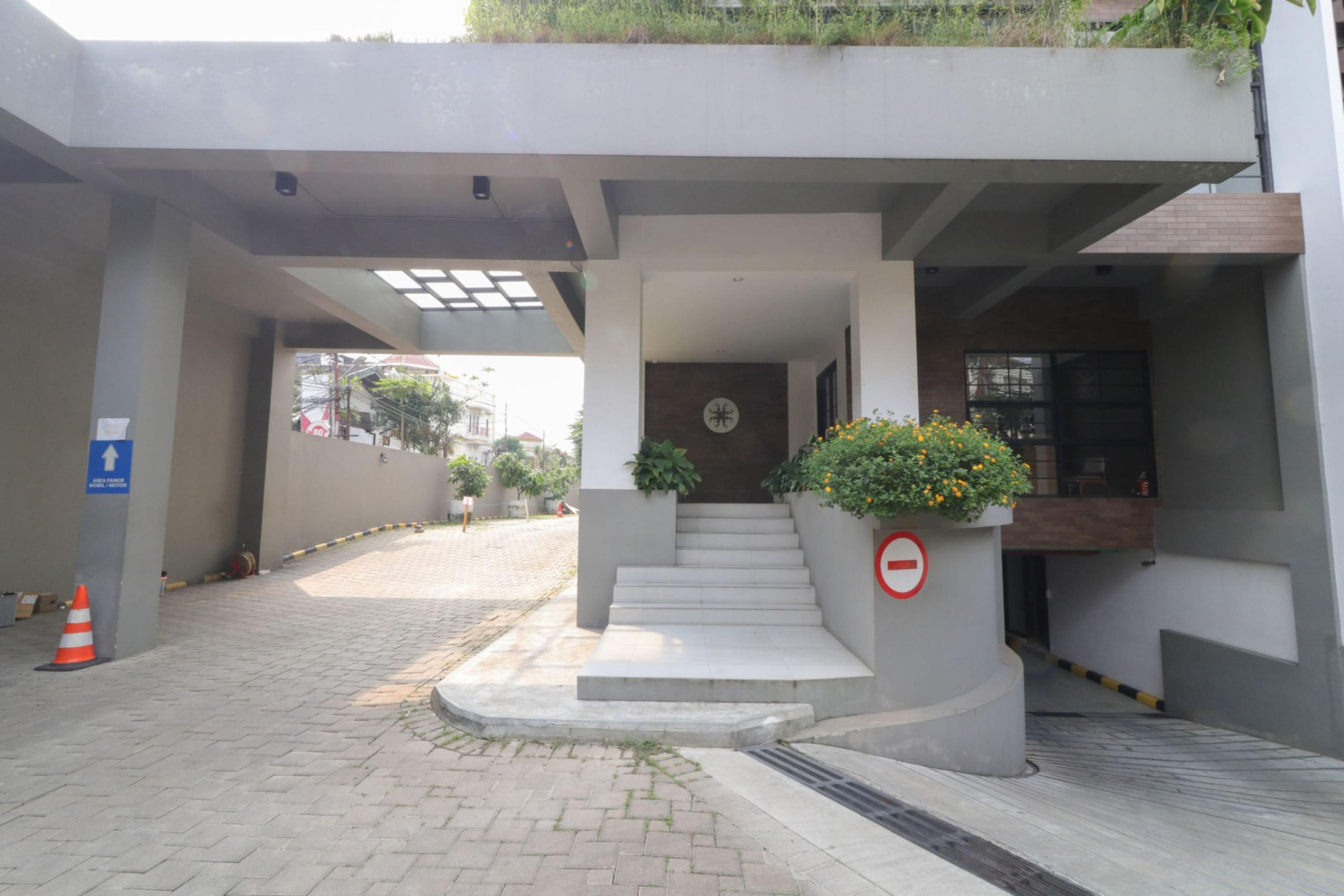 Mendjangan Guest house