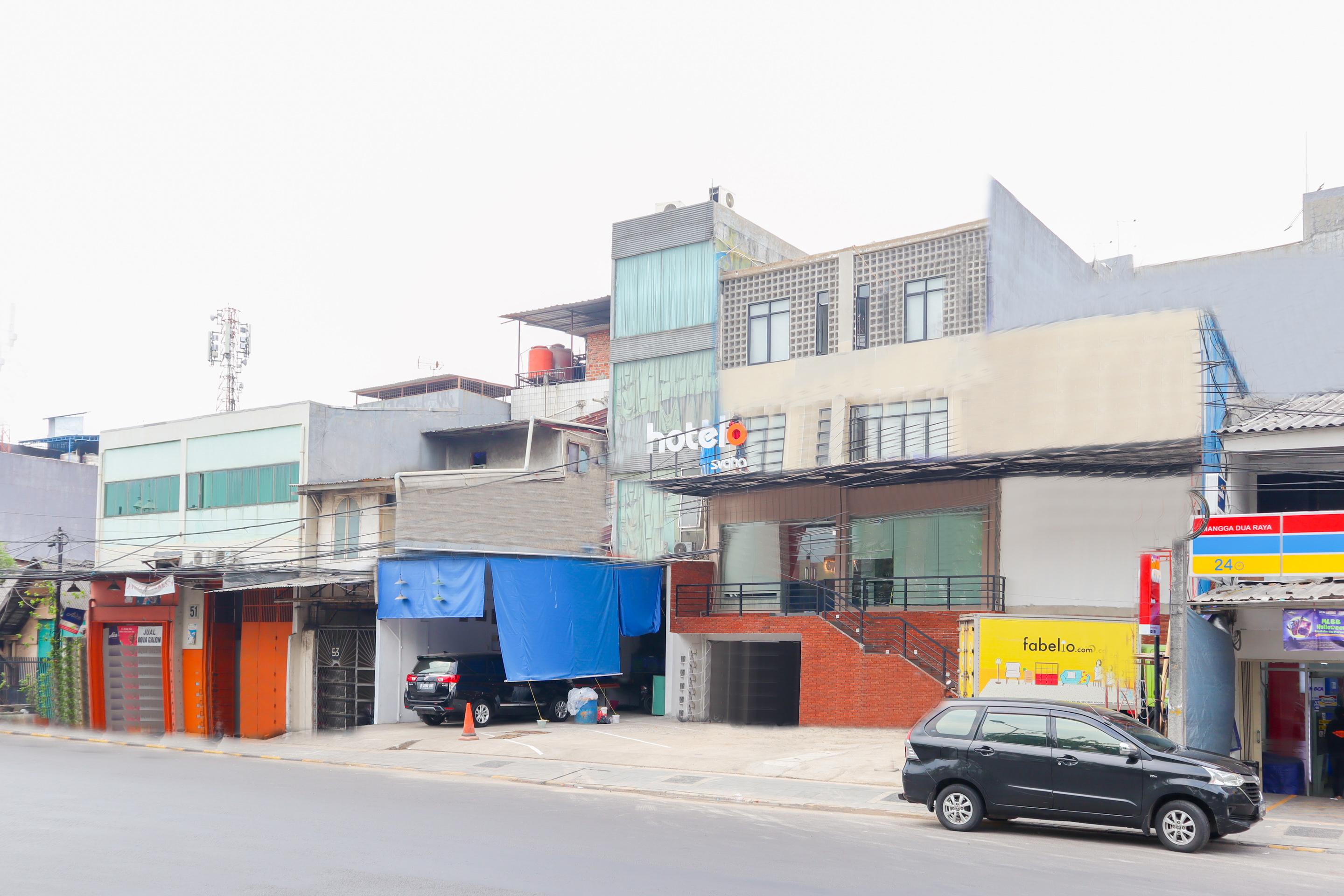 Hotel Capital O 281 Hotelo Jakarta