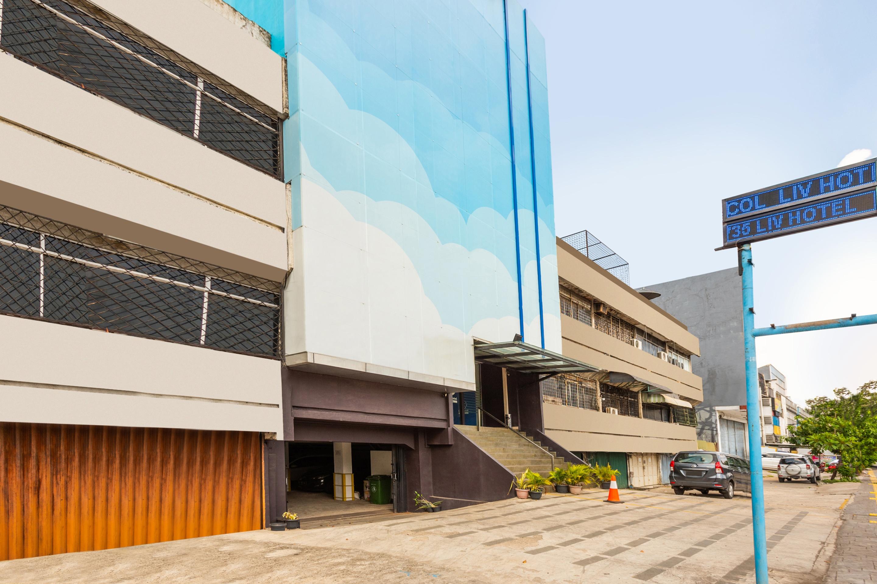 Sans Liv Ancol By Reddoorz 3* Jakarta