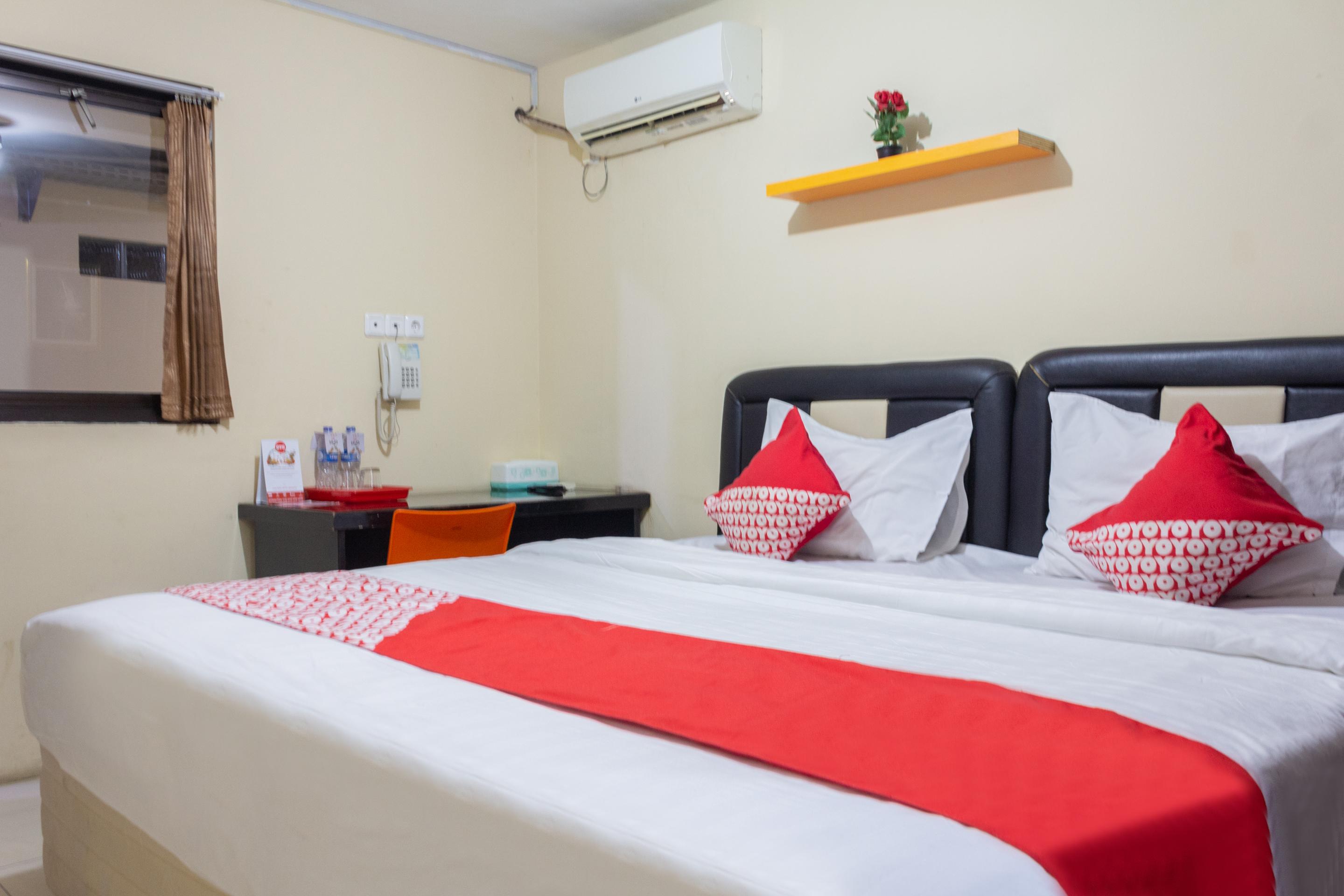 Audah Syariah Kuningan Redpartner Hotel 2*