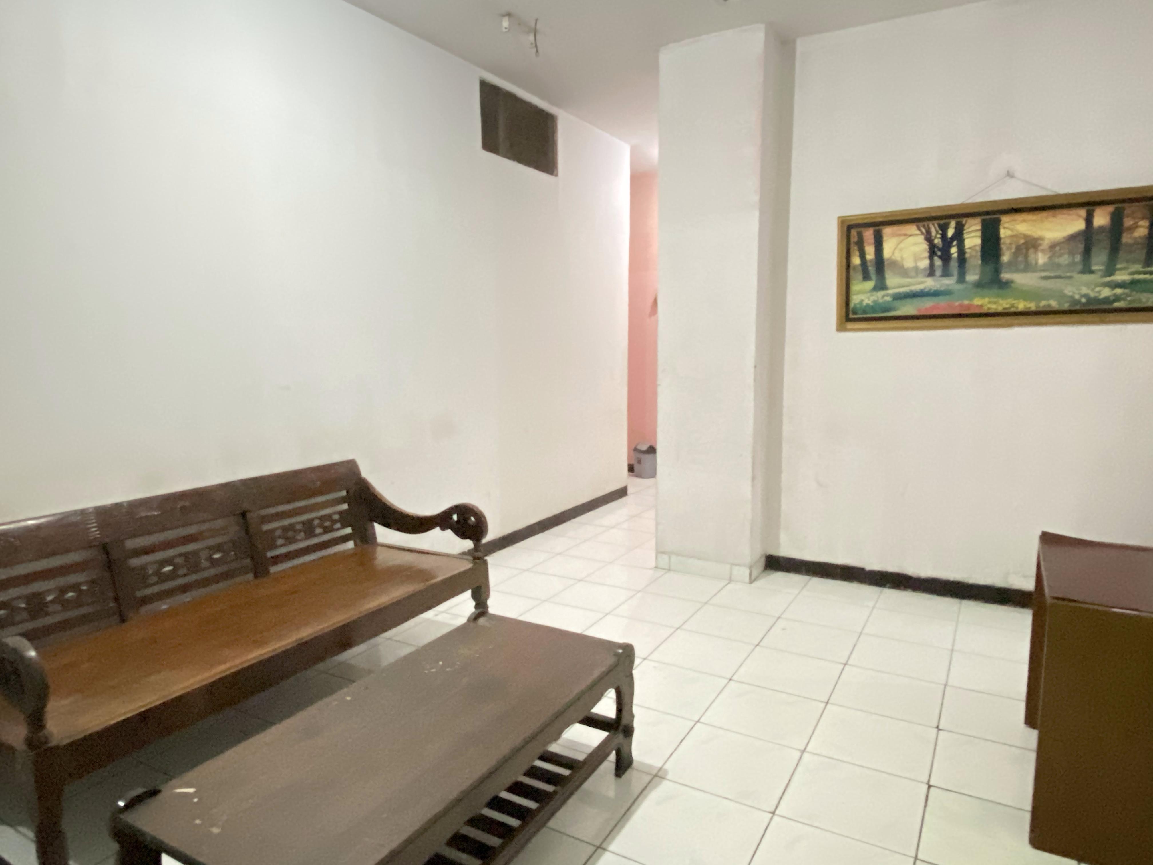 Kartini Redpartner Hotel Jakarta