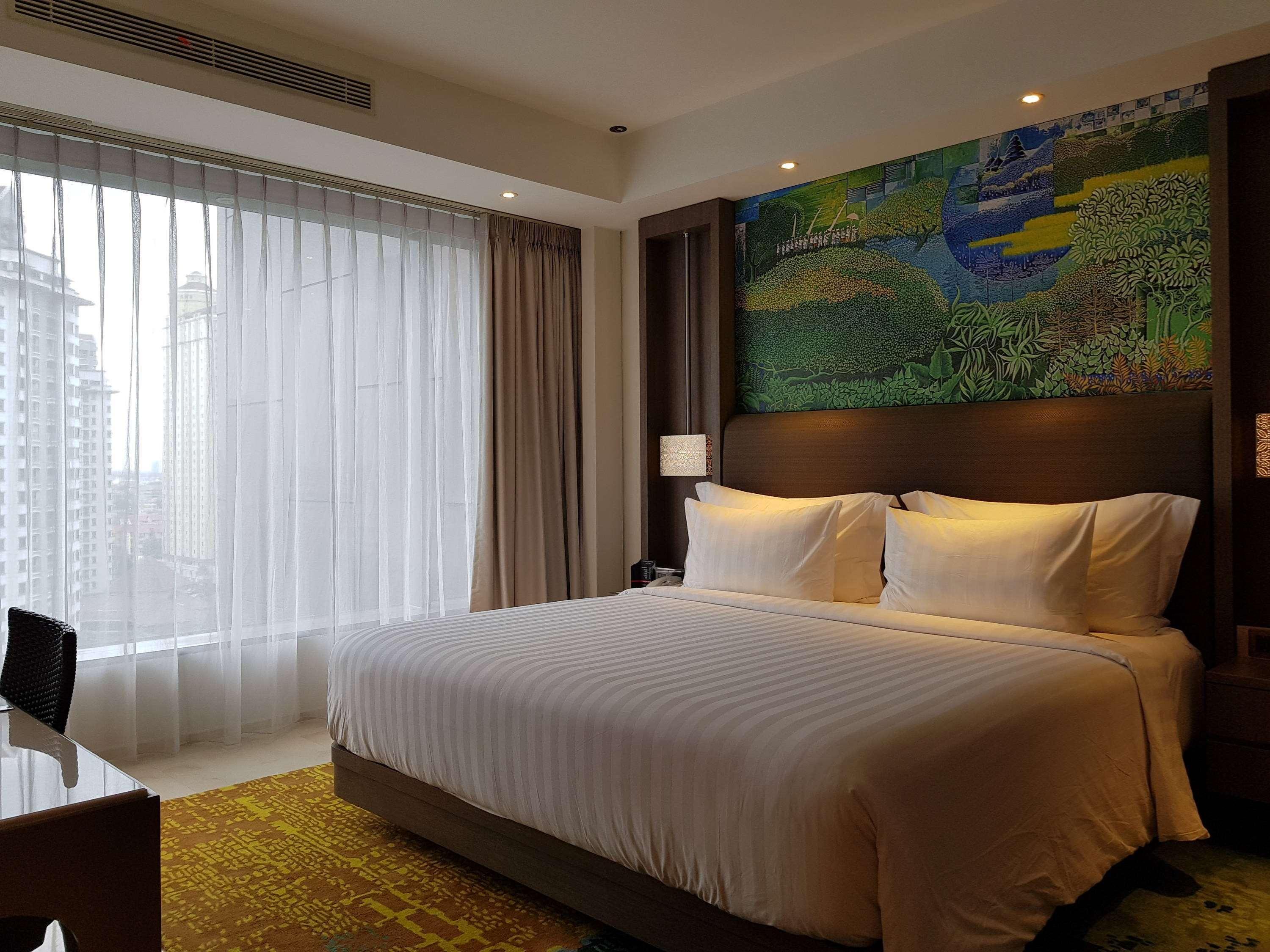 Grand Mercure Kemayoran 5*
