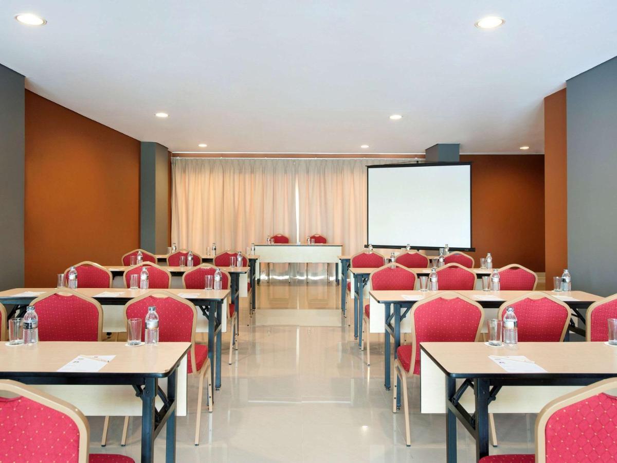 Ibis Budget Daan Mogot 2*