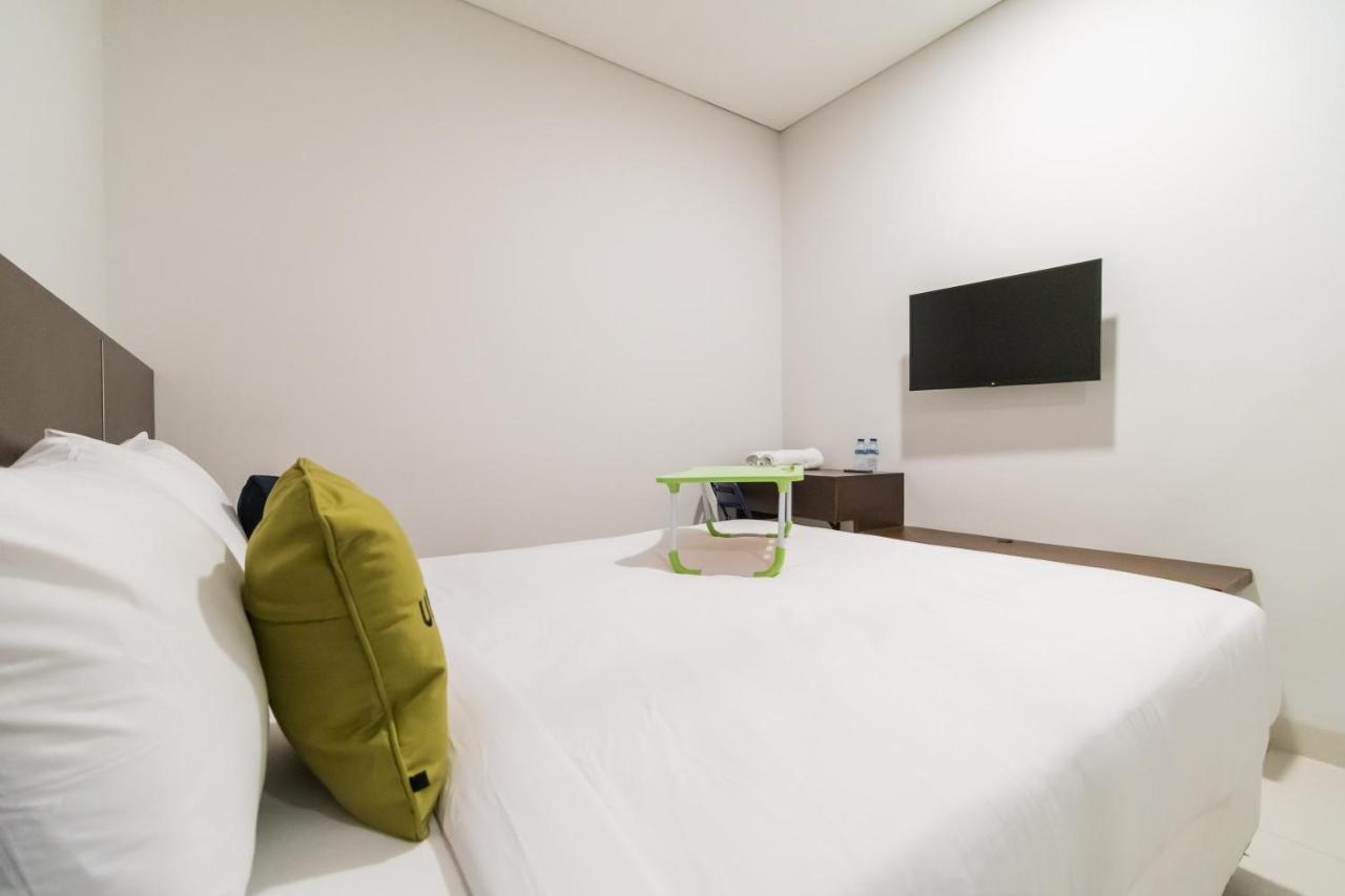 Hotel Urbanview Casa Kota Mangga Besar 2*