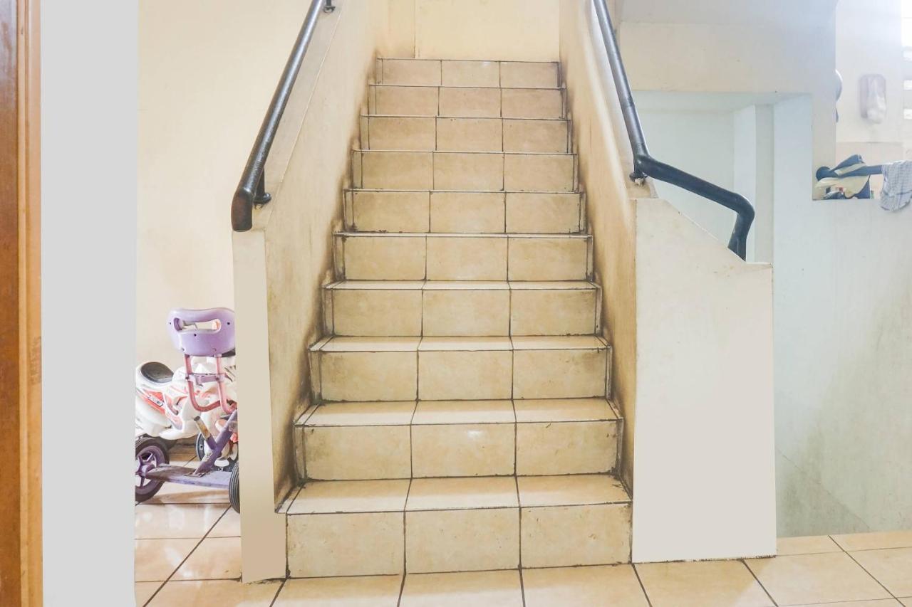 Hotel Oyo 91421 Bridjo Populer Syariah Jakarta