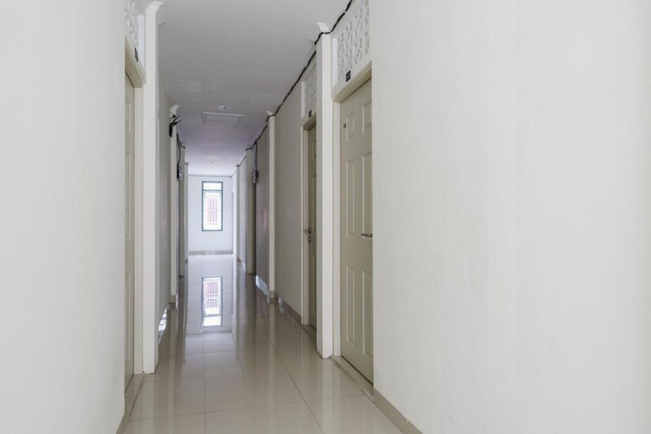 Urbanview Minongga Labu By Reddoorz Hotel 3*