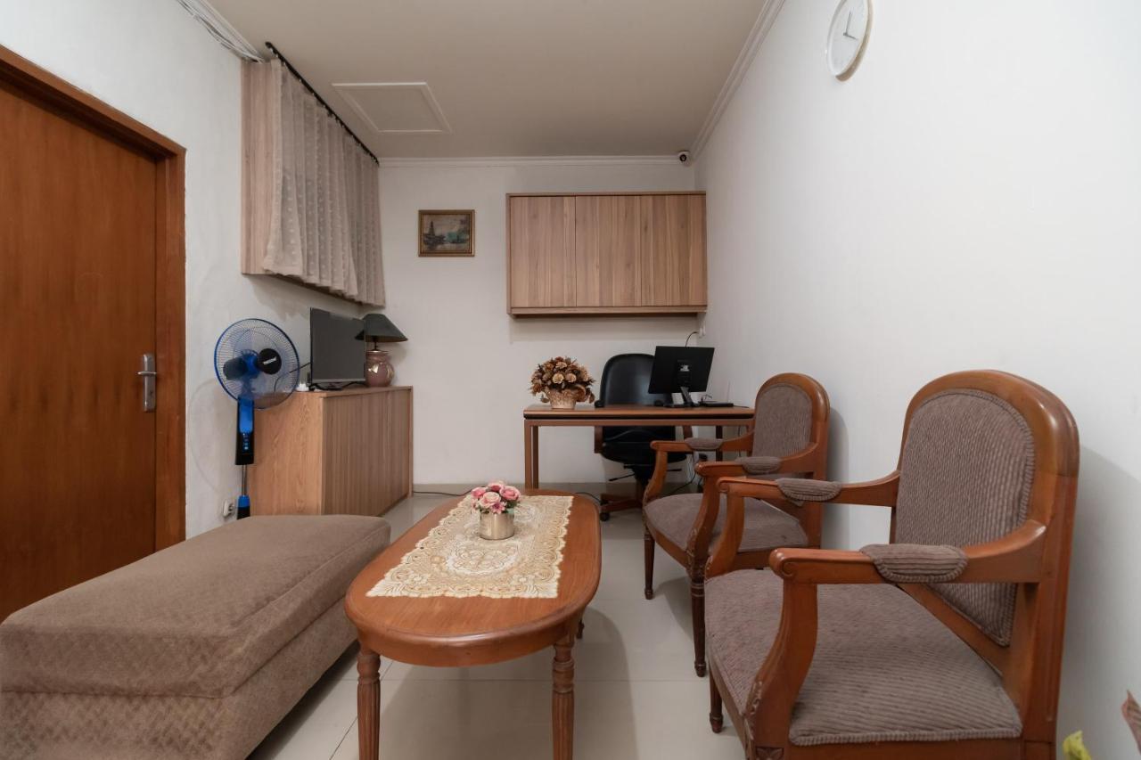 Hotel Koolkost Syariah @ Cempaka Putih *