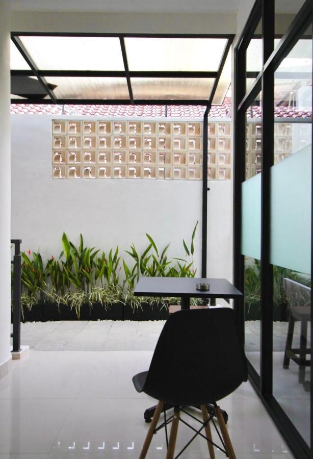 Hotel Tenun Coliving Jakarta